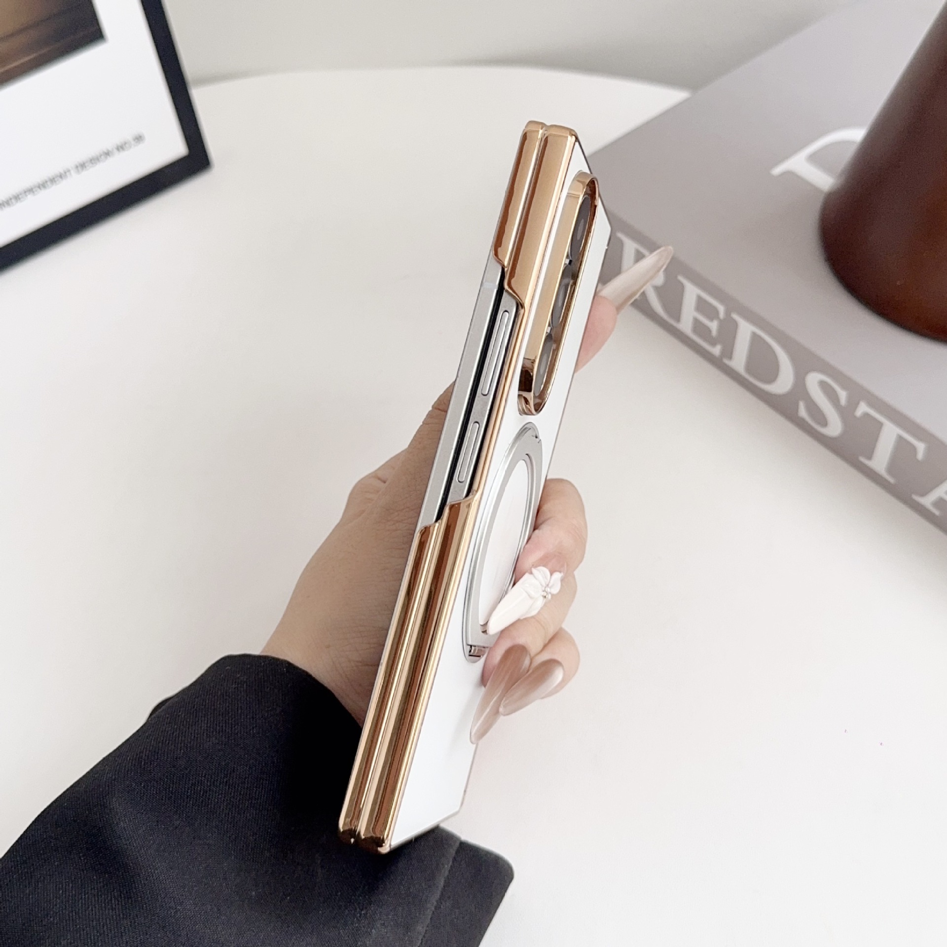 Samsung ZFold8 phone case, 7/6 dual-axis AG electroplated TriFold magnetic rotating stand folding case