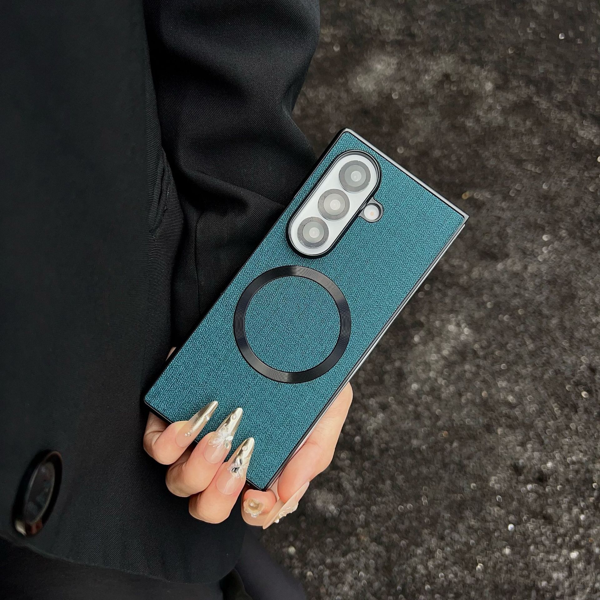 Compatible with Samsung Z Fold7/6 phone case, fabric texture, 5/4/3 foldable screen, wireless charging, magnetic attachment, Flip7 protective case