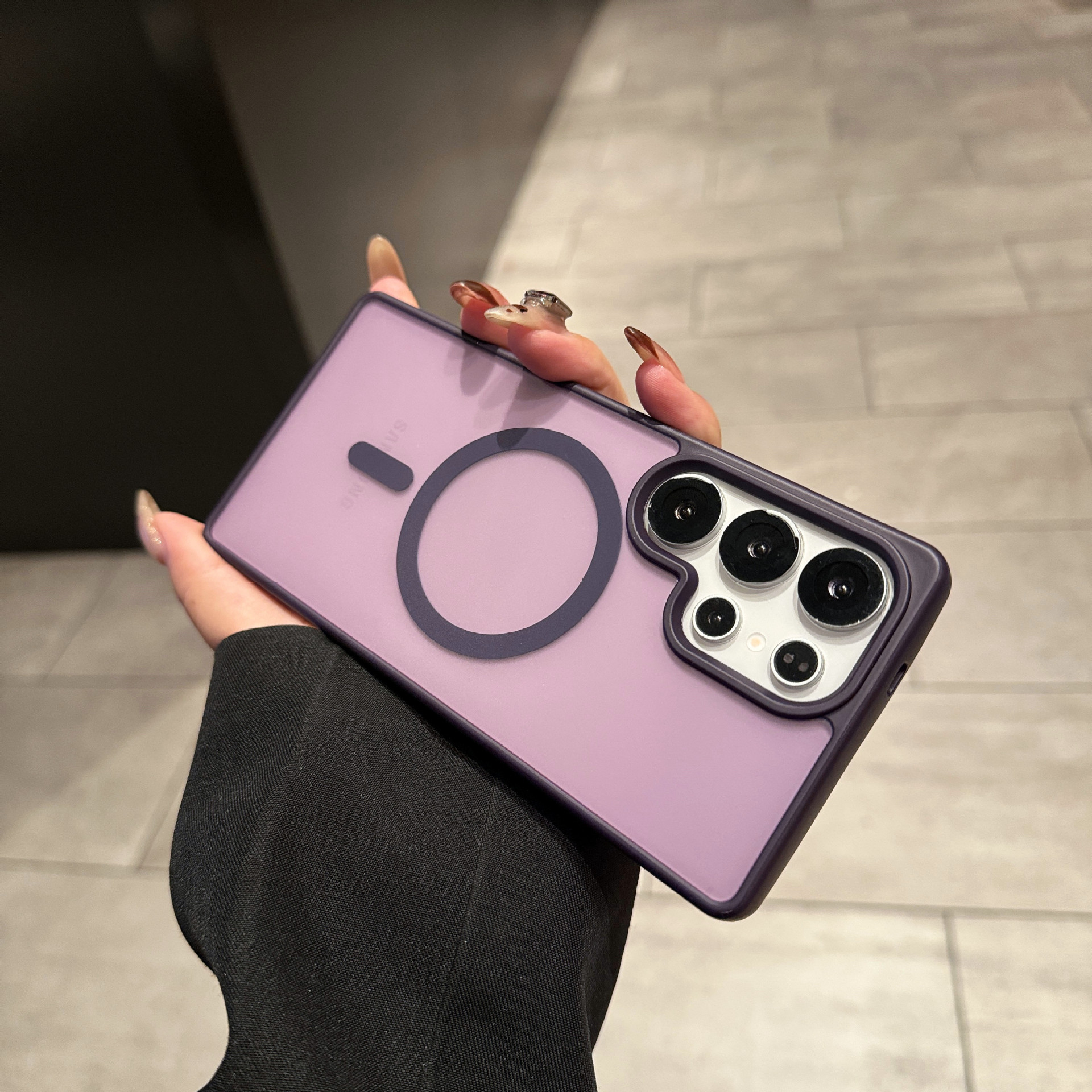 Compatible with Samsung S26 Ultra phone case A55 frosted semi-transparent S25FE wireless charging magnetic S24U skin-feel hard case