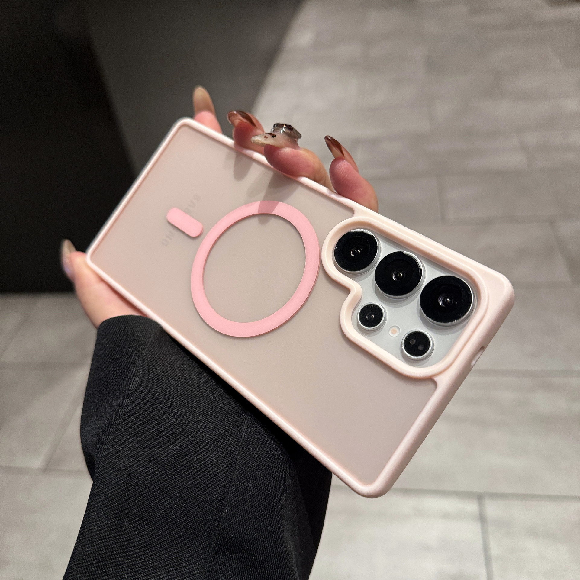 Compatible with Samsung S26 Ultra phone case A55 frosted semi-transparent S25FE wireless charging magnetic S24U skin-feel hard case