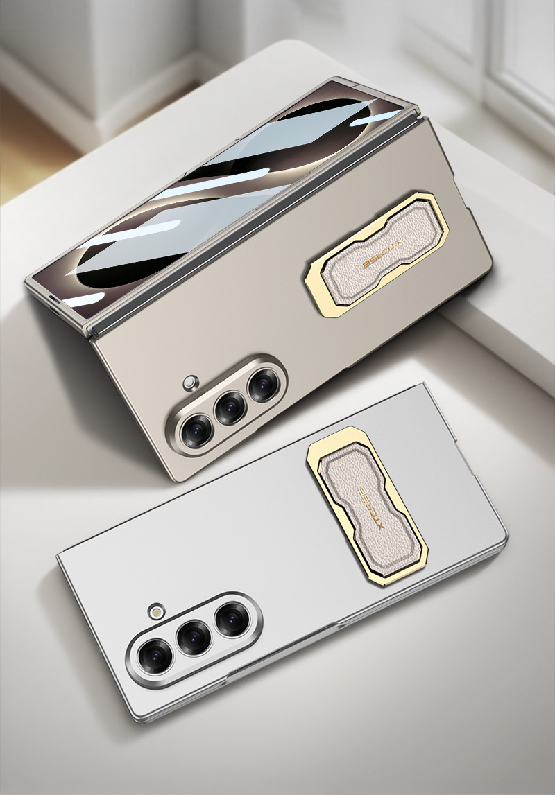 Compatible with Samsung Z Fold8 Ultra phone case, wrist strap, rotating stand, ultra-thin case, screen protector, and shockproof protective case.