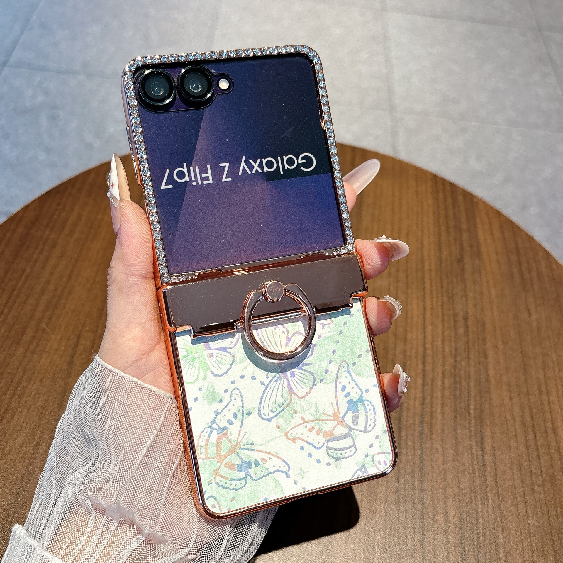 Compatible with Samsung Z Flip8 phone case 7/6/5, electroplated ring holder, vegan leather, rhinestone-studded hinge, full-coverage protective case