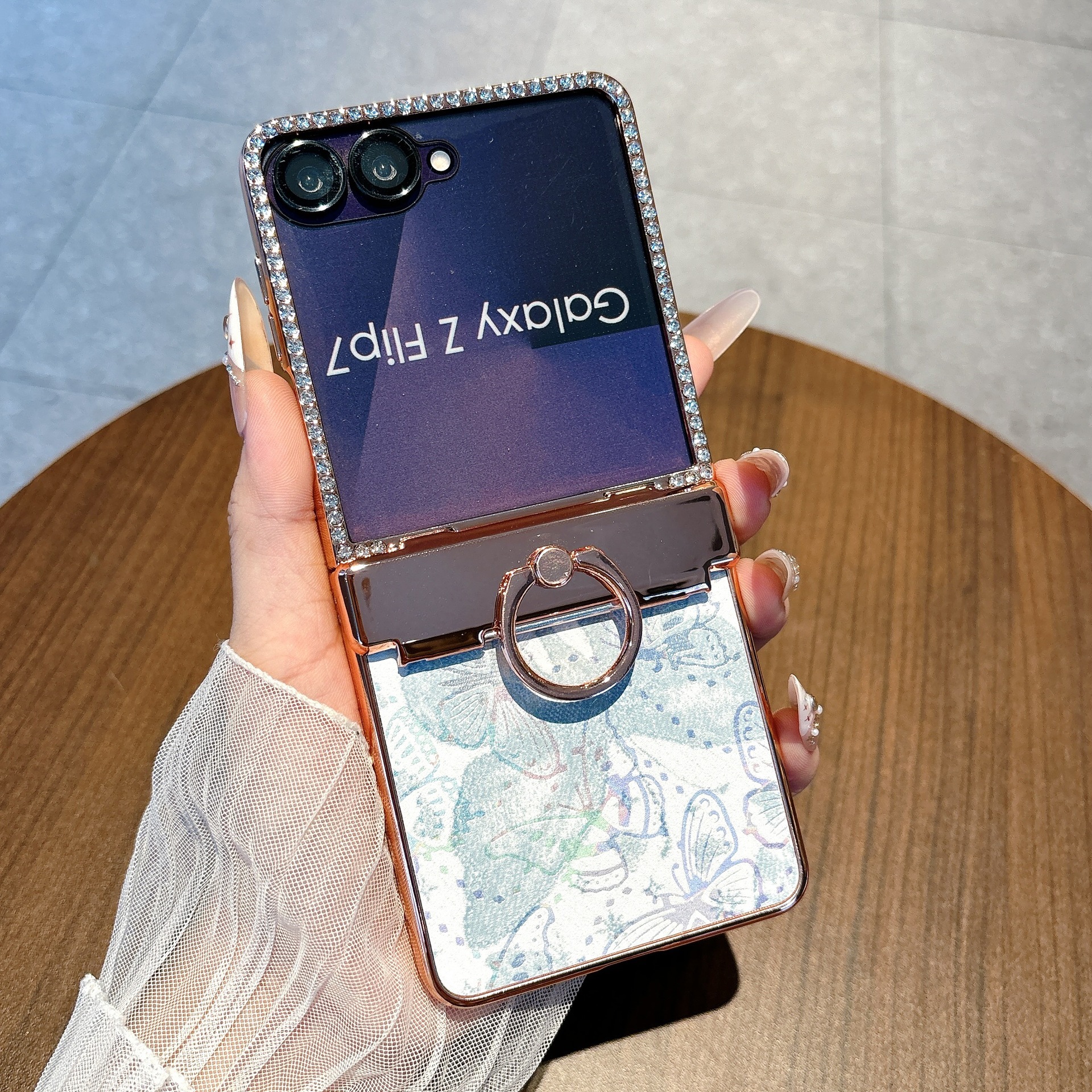Compatible with Samsung Z Flip8 phone case 7/6/5, electroplated ring holder, vegan leather, rhinestone-studded hinge, full-coverage protective case