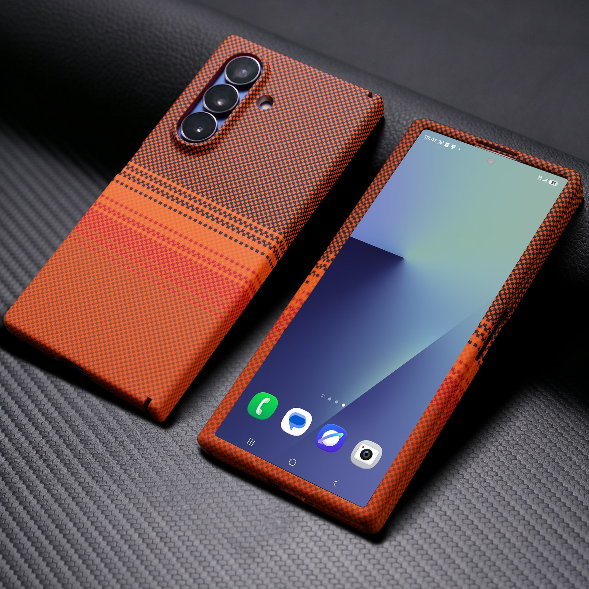 Compatible with Samsung Z Fold8 Ultra phone case, 7/6 inches with built-in wireless charging and magnetic attachment, 5/4 inches with central axis full-coverage protective case.