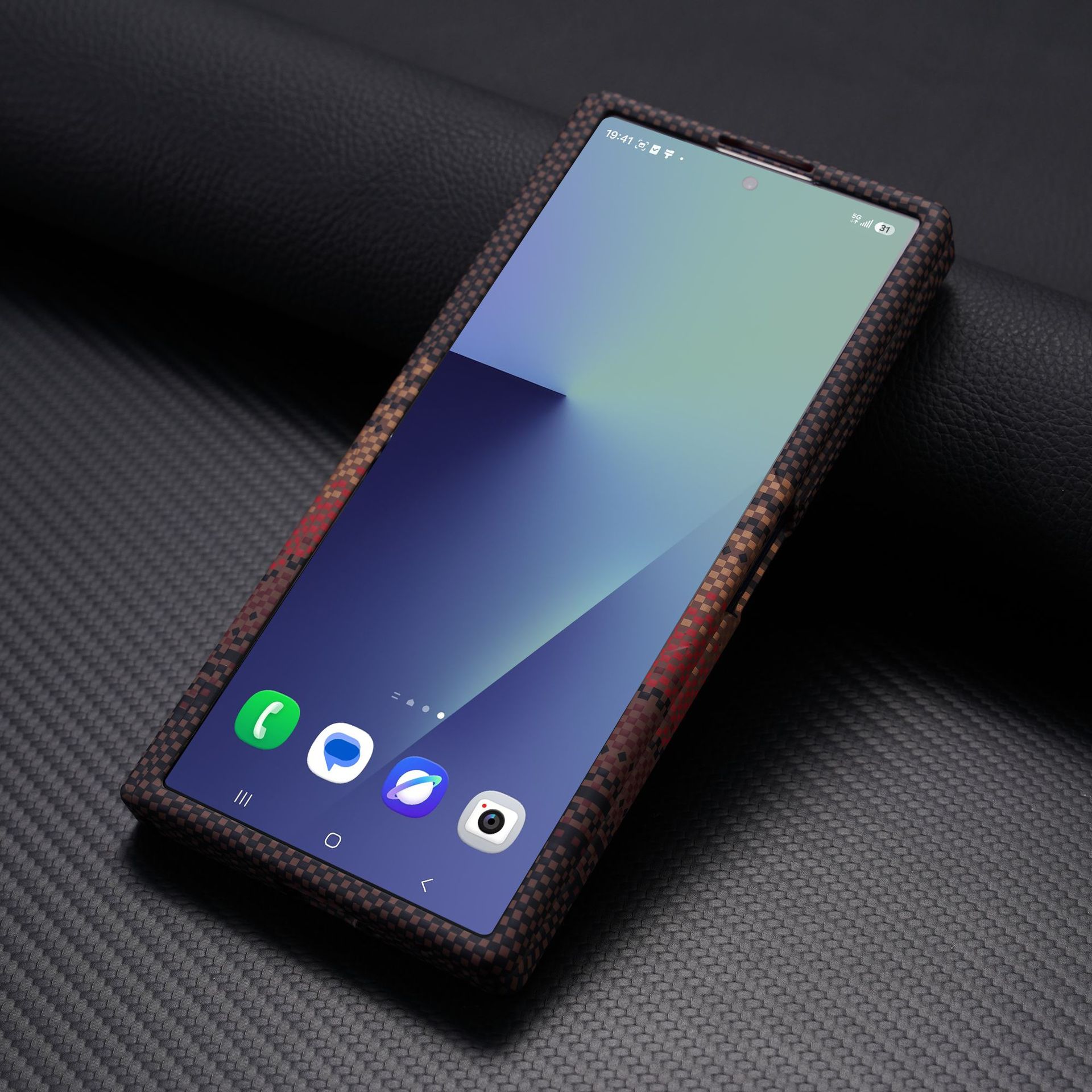 Compatible with Samsung Z Fold8 Ultra phone case, 7/6 inches with built-in wireless charging and magnetic attachment, 5/4 inches with central axis full-coverage protective case.