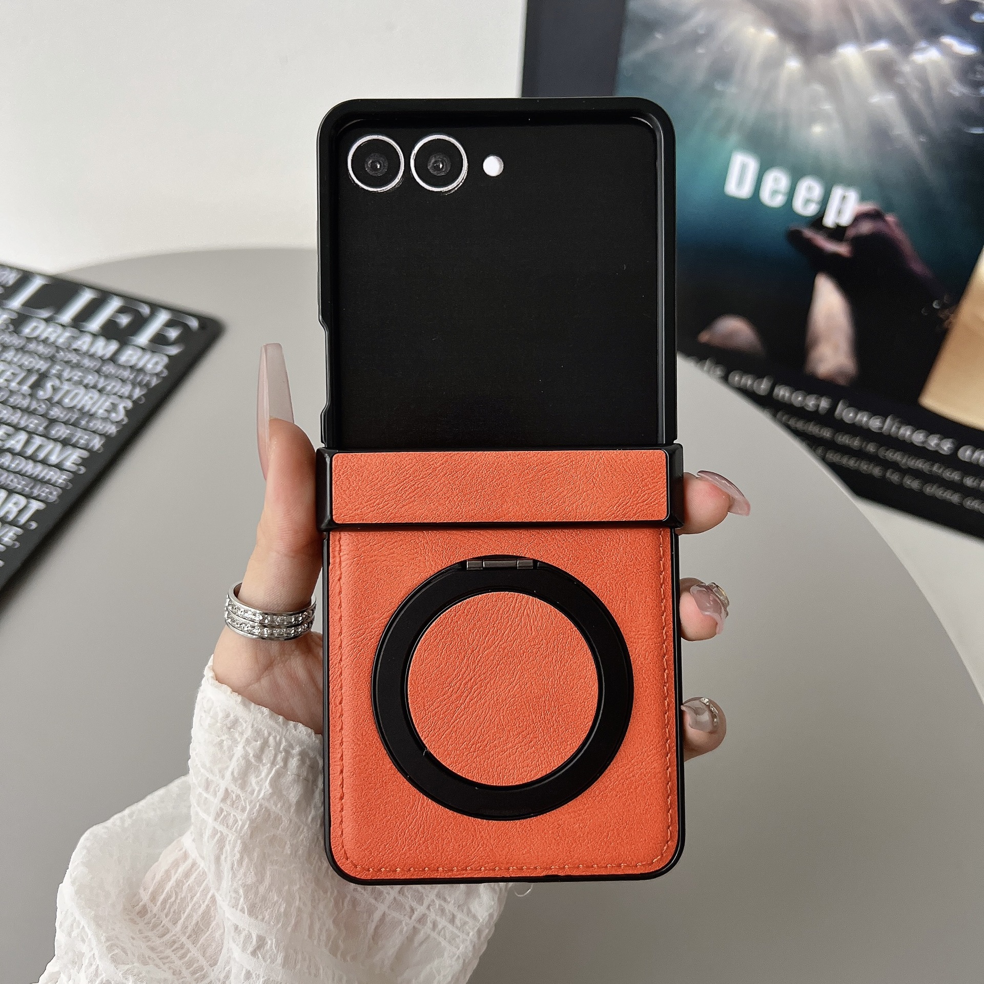Compatible with Samsung ZFlip 8/7 phone case, magnetic rotating stand, wireless charging, 6/5 vegan leather, drop-proof, 4/3 protective case