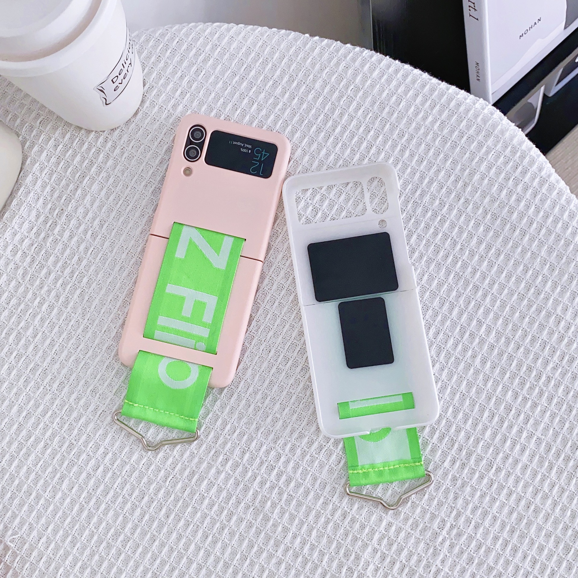 Compatible with Samsung Z Flip7/6/5 phone cases, Flip4/3 letter wristbands, stylish ultra-thin folding screen protective cases