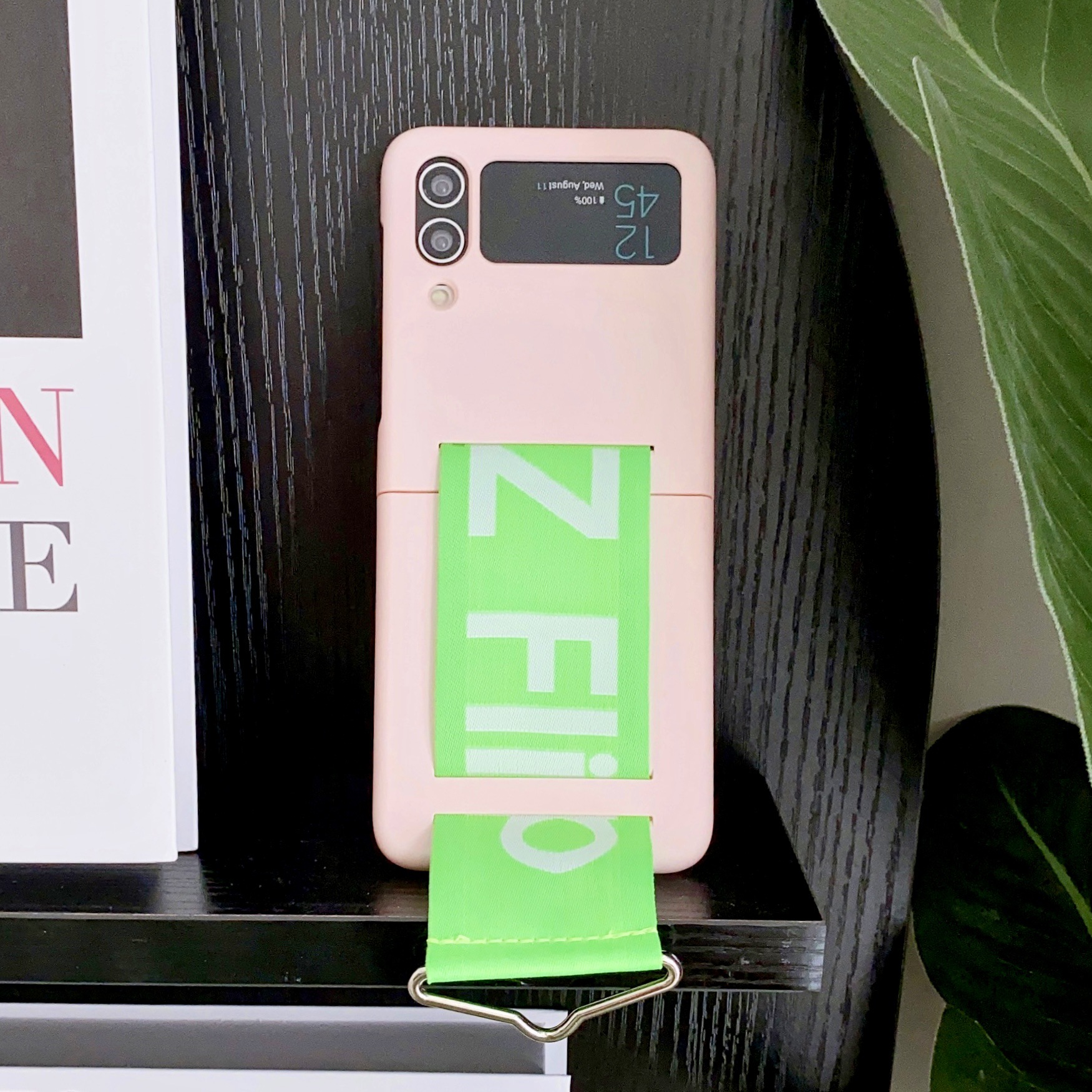 Compatible with Samsung Z Flip7/6/5 phone cases, Flip4/3 letter wristbands, stylish ultra-thin folding screen protective cases