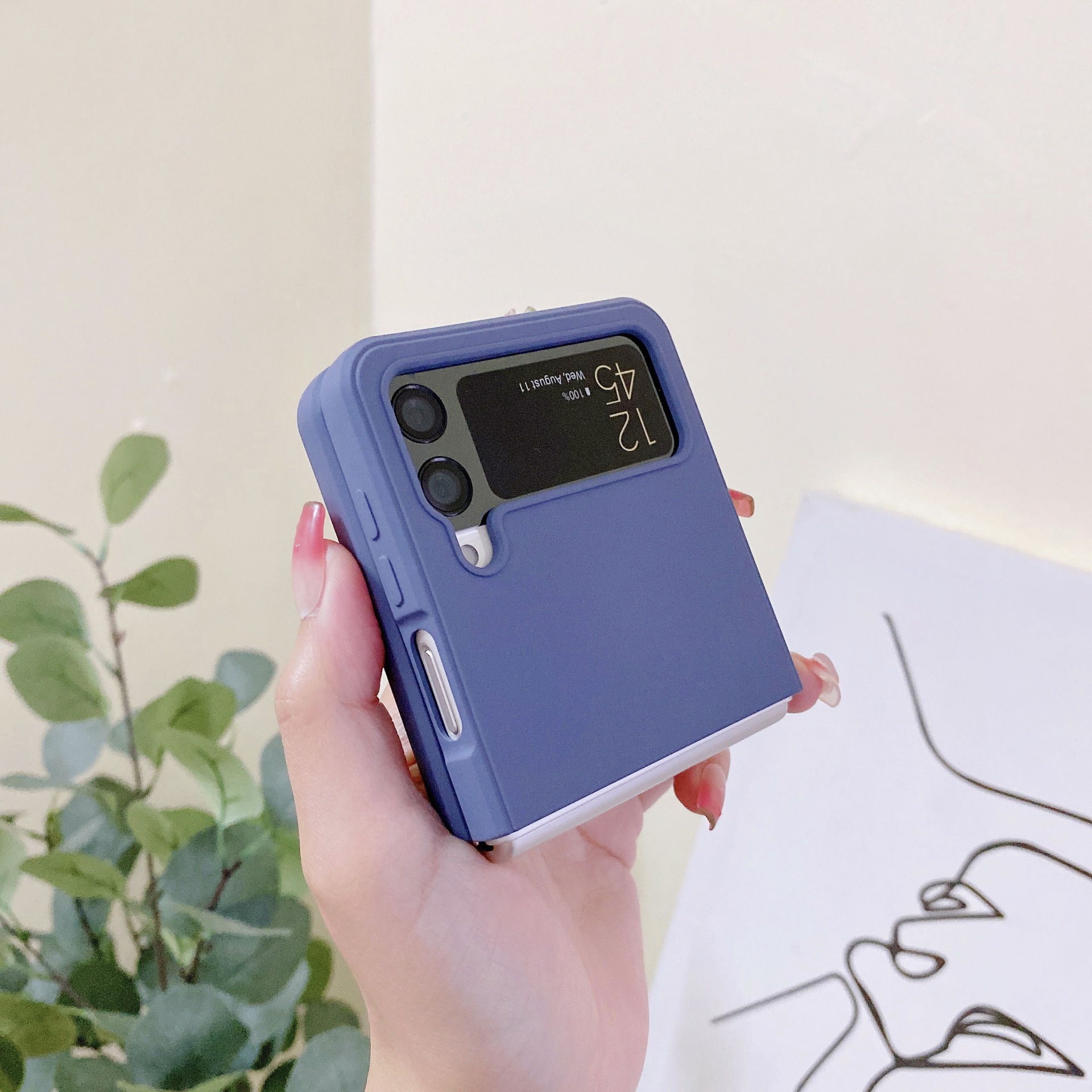 Compatible with Samsung Z Flip 7/6/5 phone cases, TPU silicone rings, 4/3 stylish couple protective cases.
