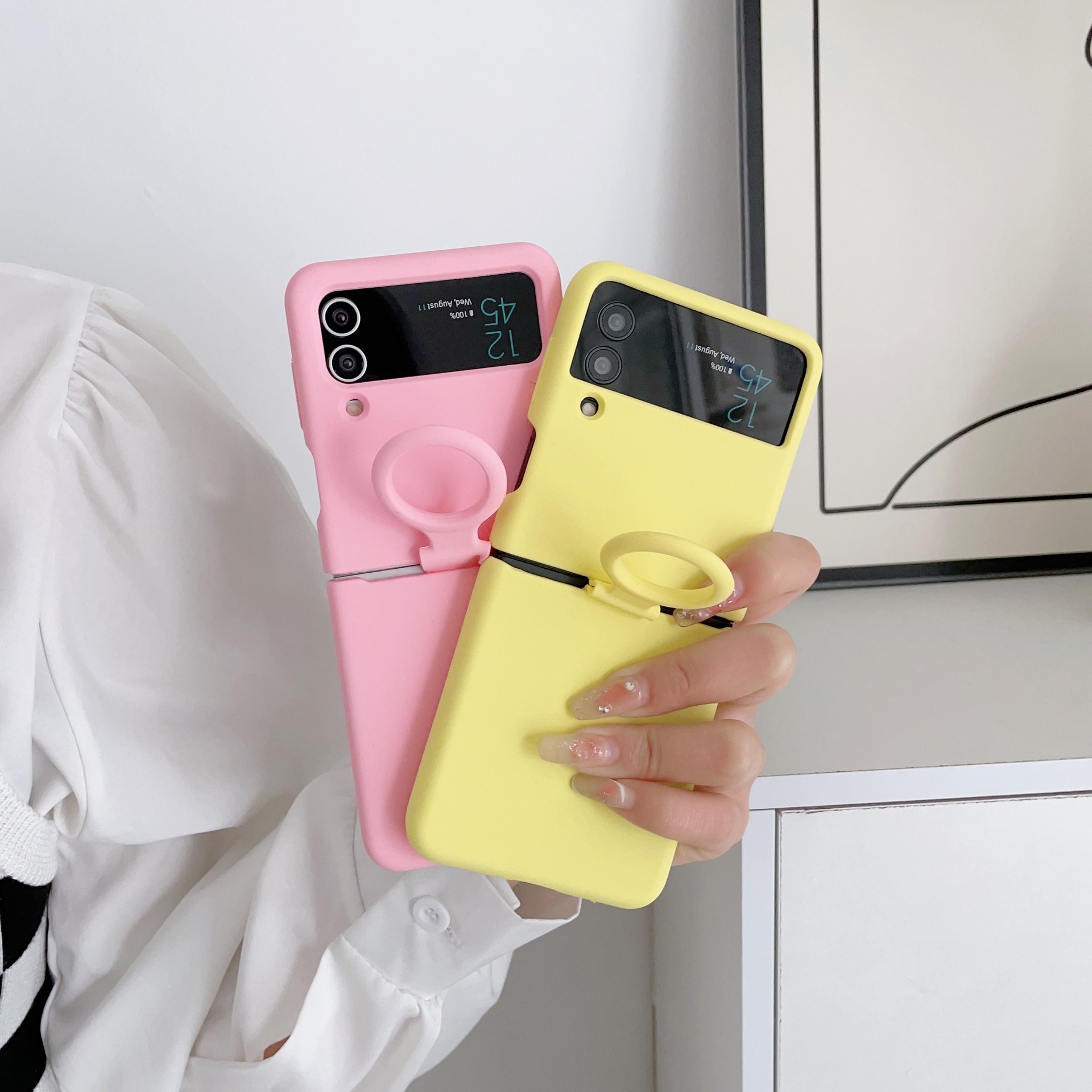 Compatible with Samsung Z Flip4/3 and Flip7/6/5 phones, liquid silicone soft case, foldable screen shockproof protective case
