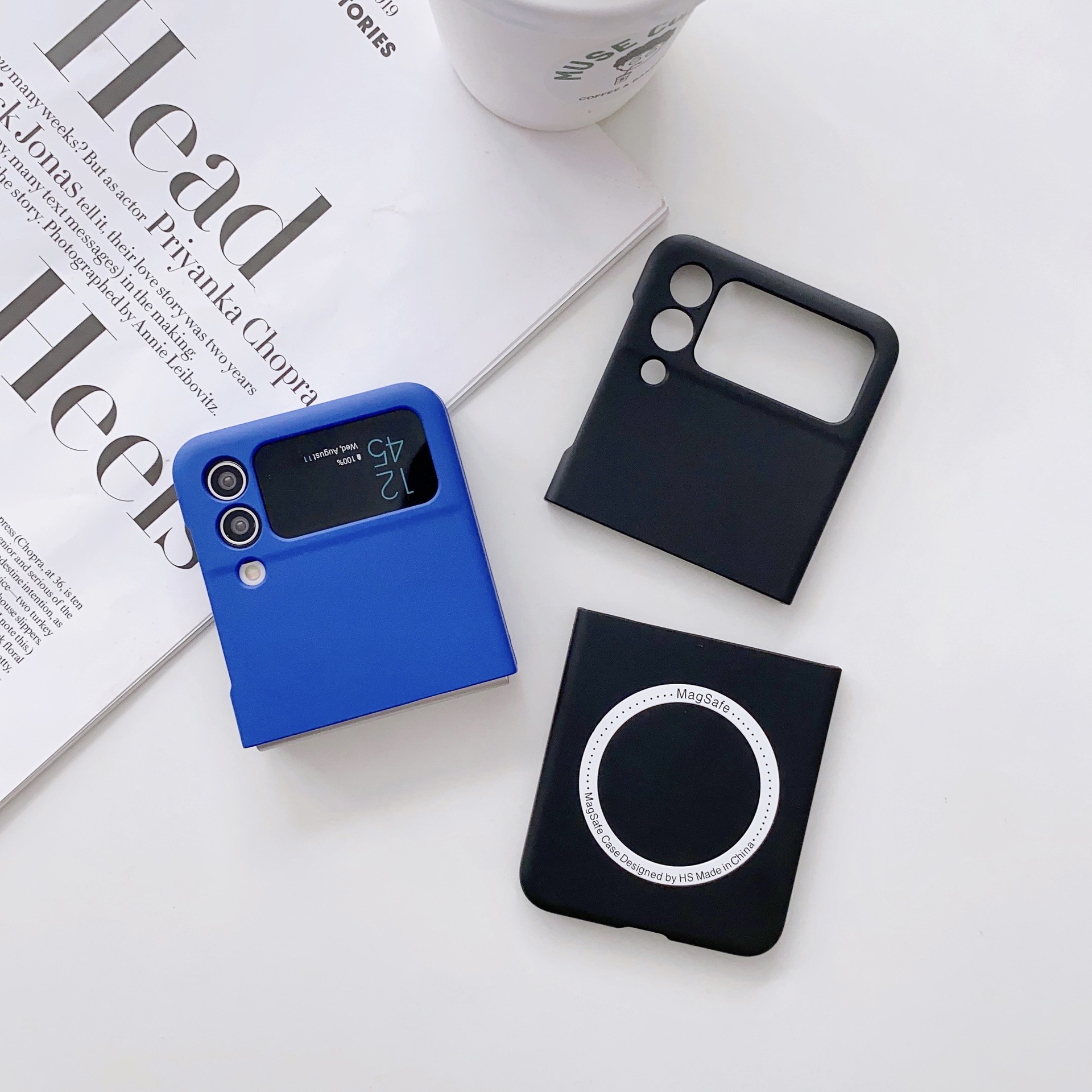 Compatible with Samsung Z Flip 7/6 phone case 5/4/3 wireless charging magnetic coil skin-feel solid color ultra-thin protective case