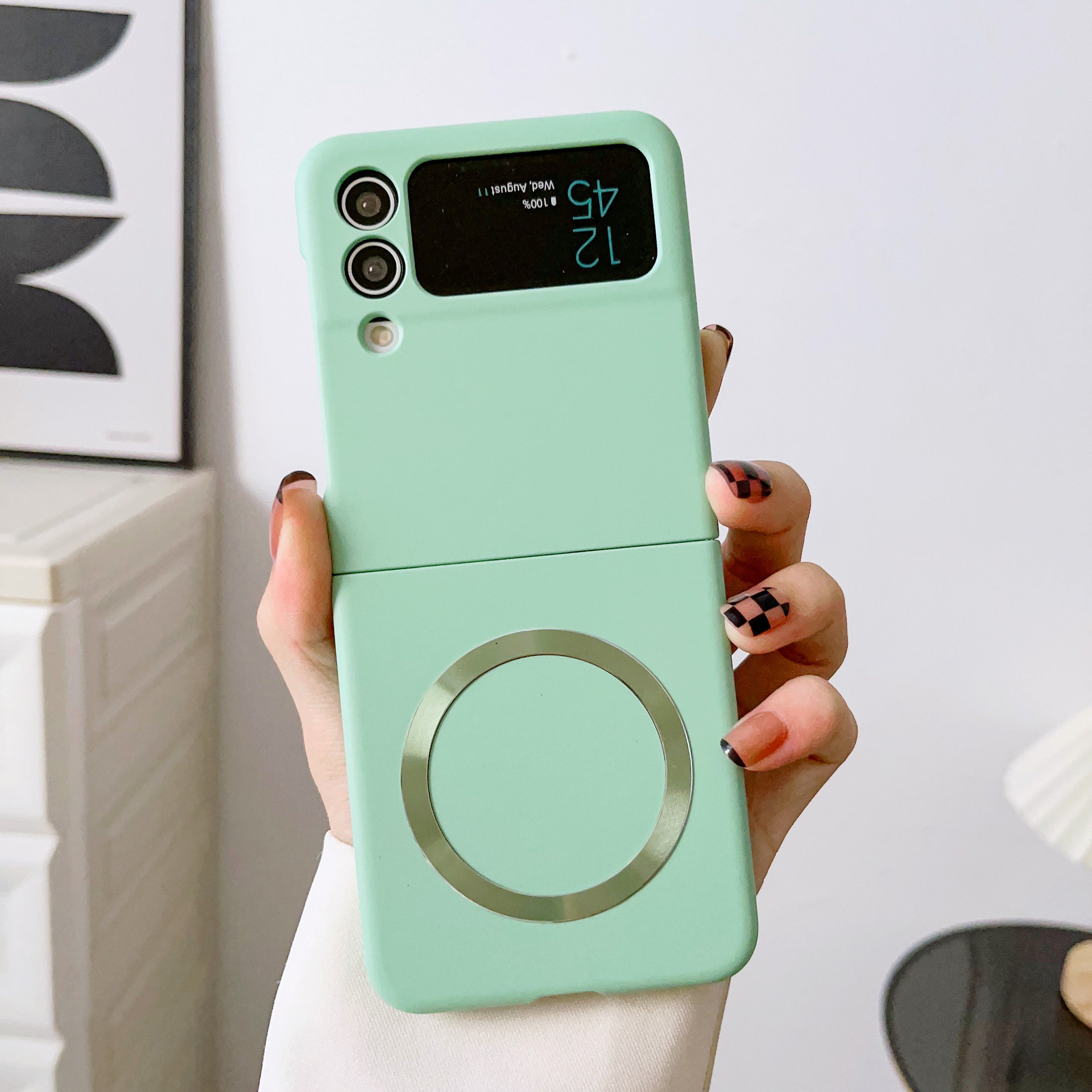 Compatible with Samsung Z Flip 7/6 phone case 5/4/3 wireless charging magnetic coil skin-feel solid color ultra-thin protective case