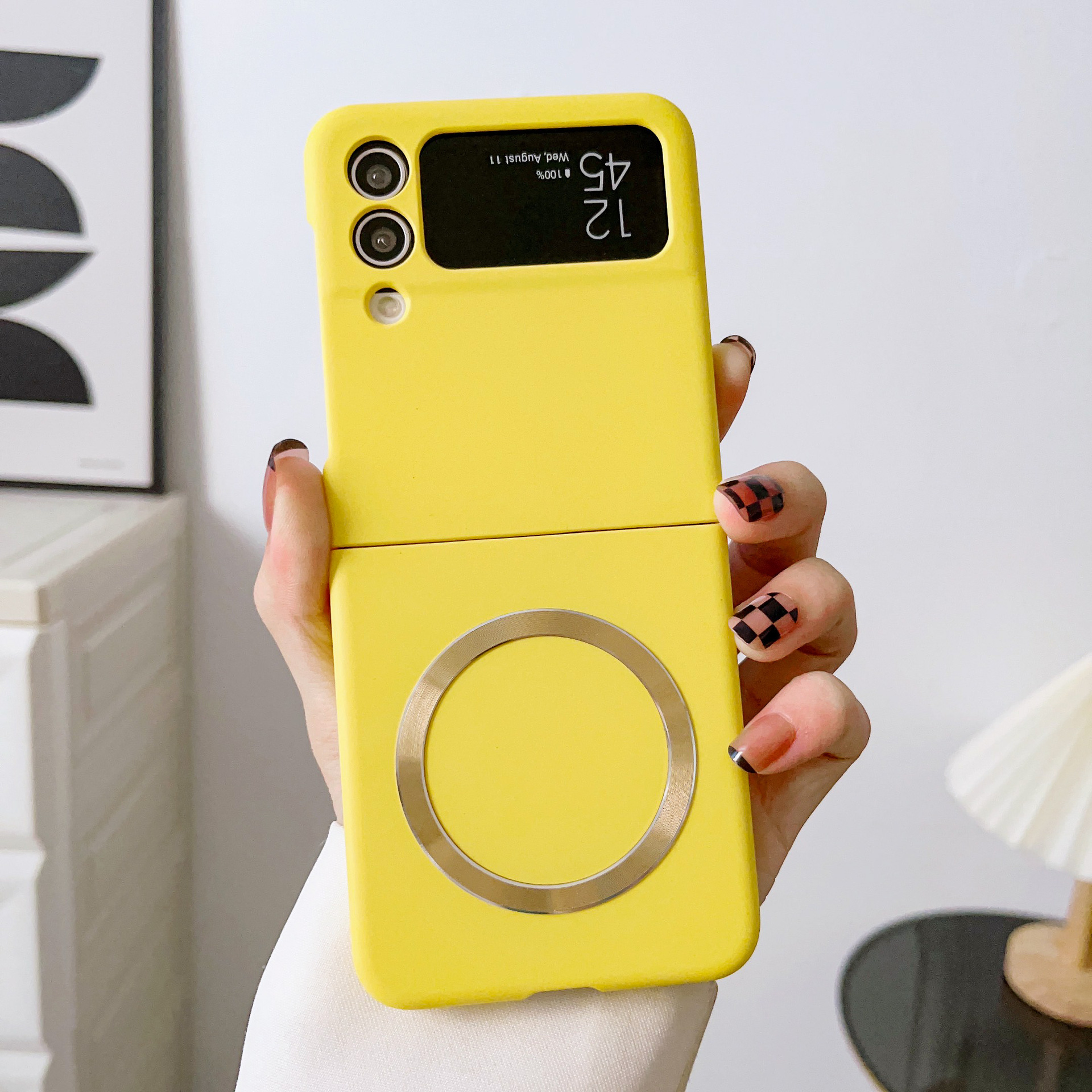 Compatible with Samsung Z Flip 7/6 phone case 5/4/3 wireless charging magnetic coil skin-feel solid color ultra-thin protective case