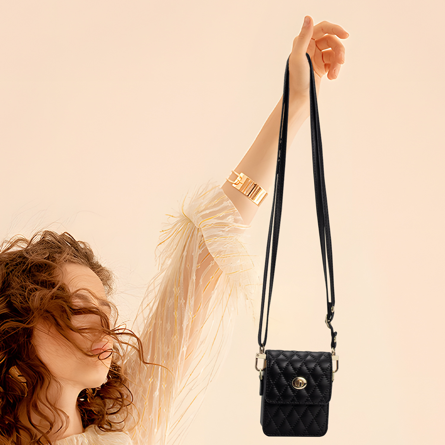 Compatible with Samsung Flip7/6/5 mini bag, Huawei Pura X crossbody strap, small folding design.