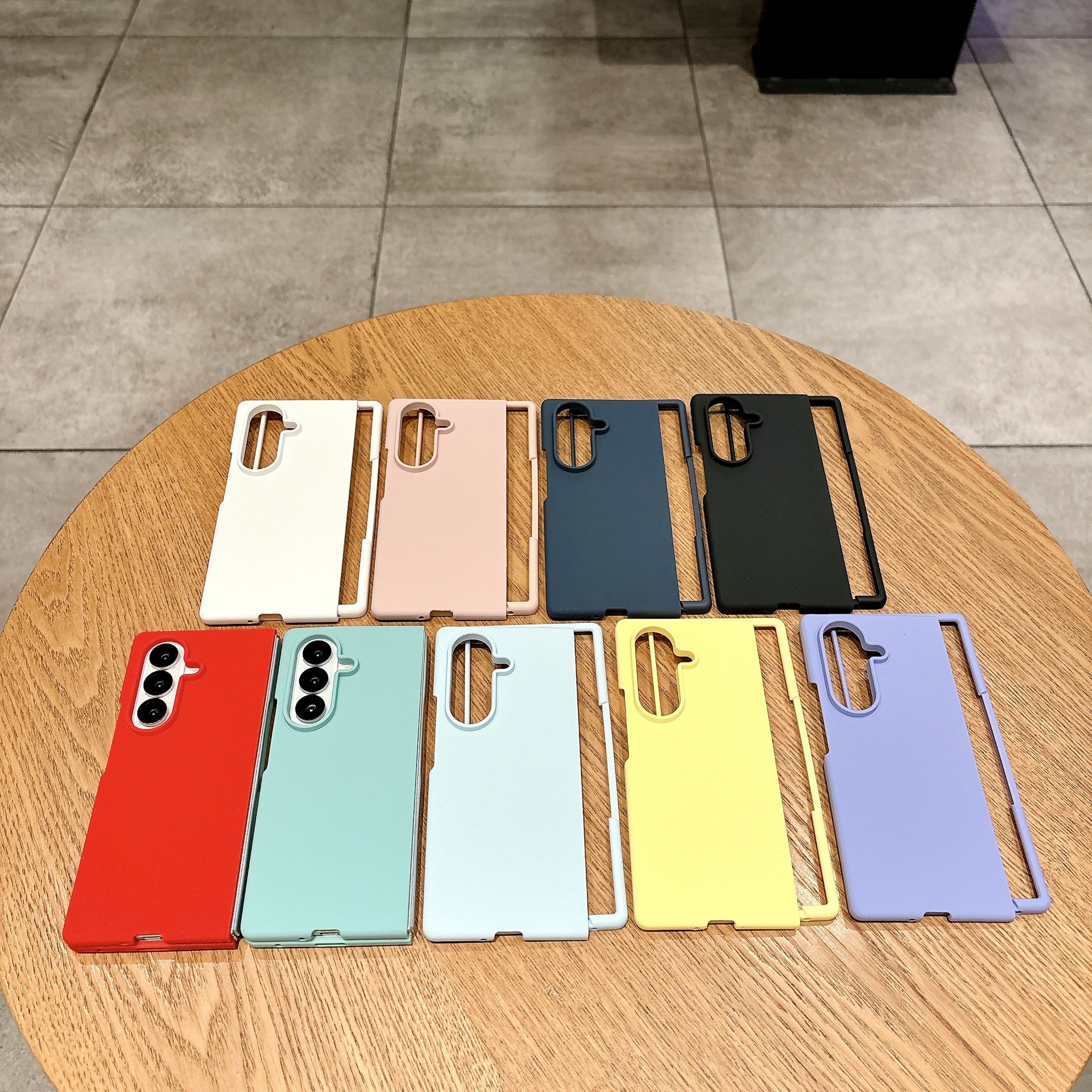 Compatible with Samsung Z Fold7/6 and Fold5/4/3 phones, liquid silicone soft case, shockproof protective case.