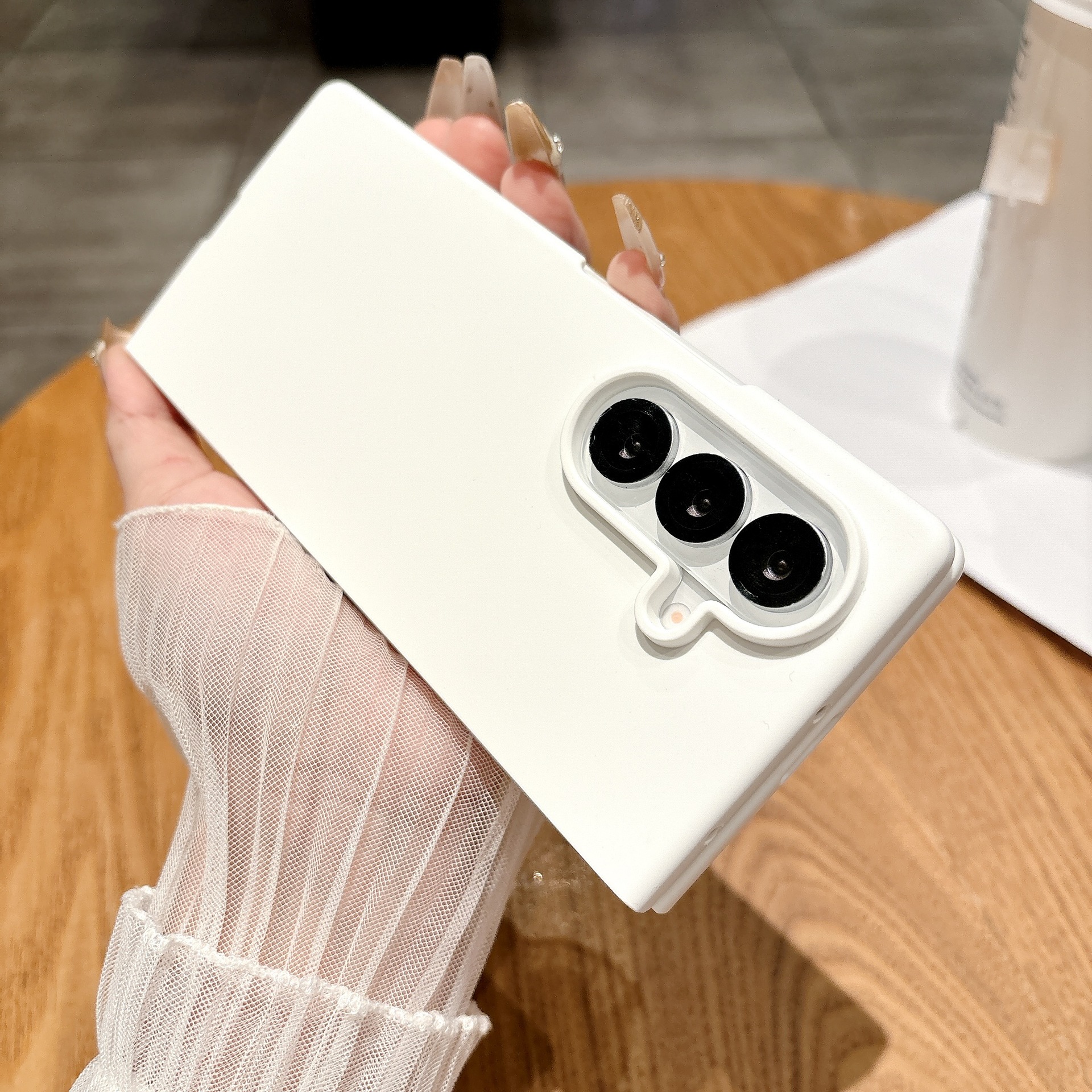 Compatible with Samsung Z Fold7/6 and Fold5/4/3 phones, liquid silicone soft case, shockproof protective case.
