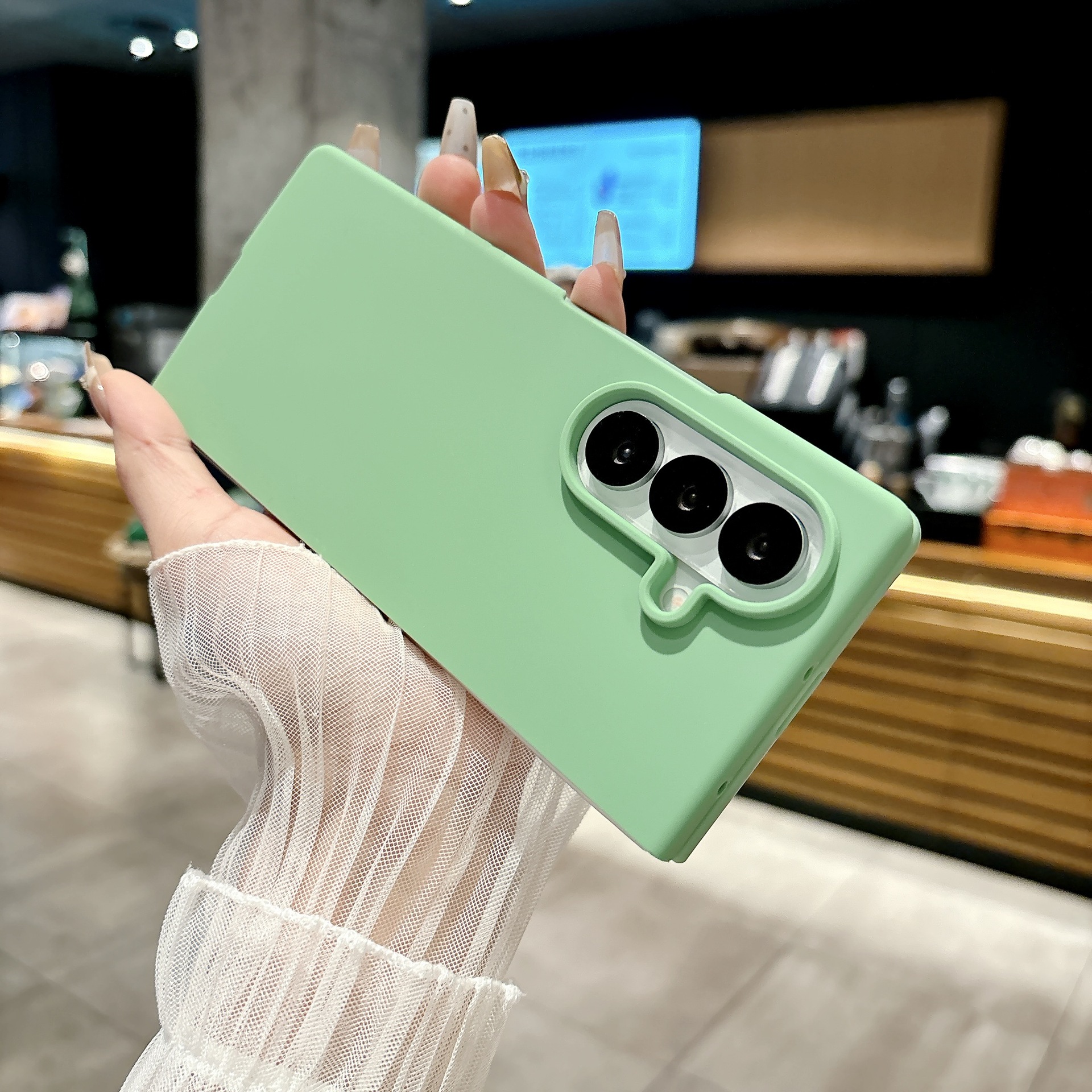 Compatible with Samsung Z Fold7/6 and Fold5/4/3 phones, liquid silicone soft case, shockproof protective case.