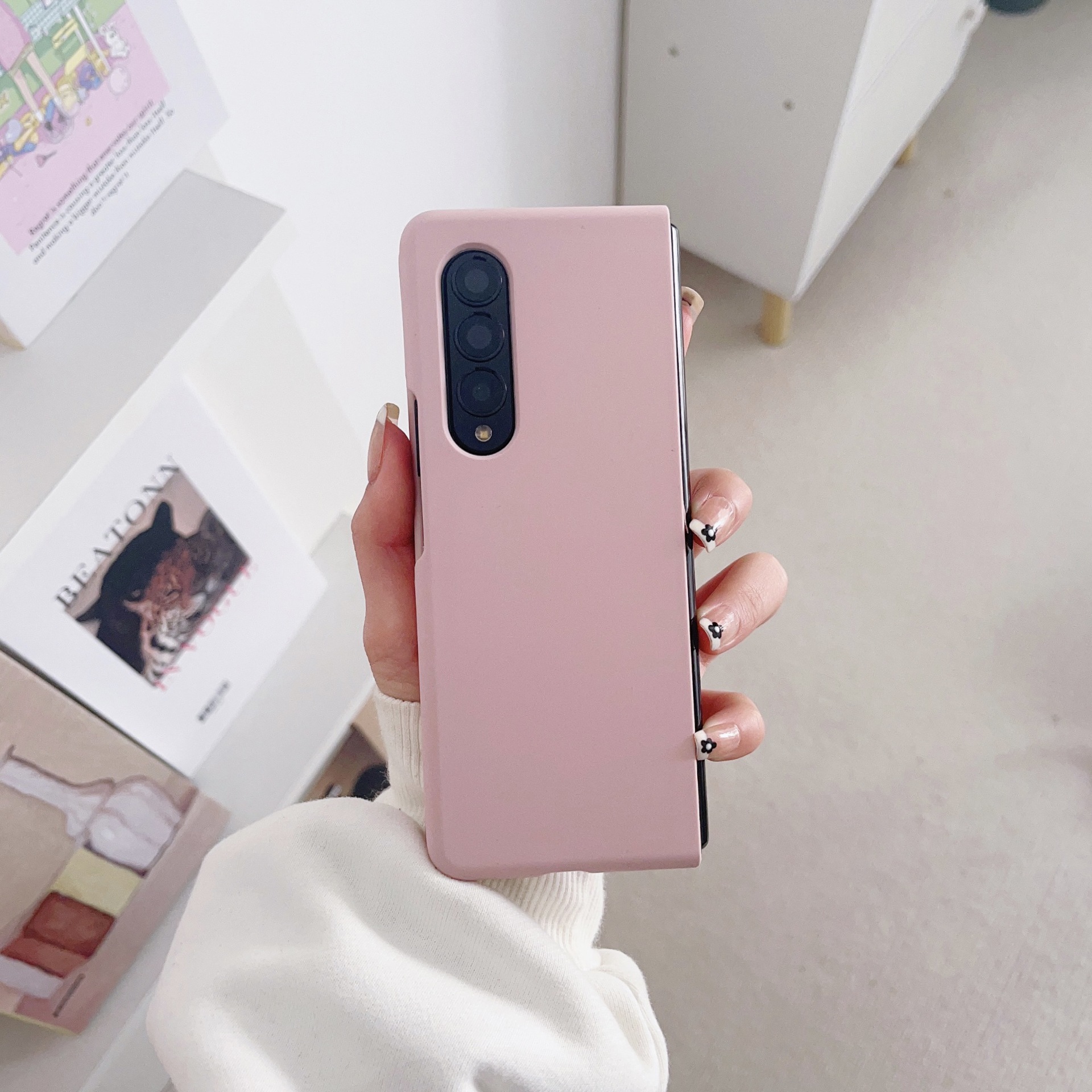 Compatible with Samsung Z Fold7/6 and Fold5/4/3 phones, liquid silicone soft case, shockproof protective case.