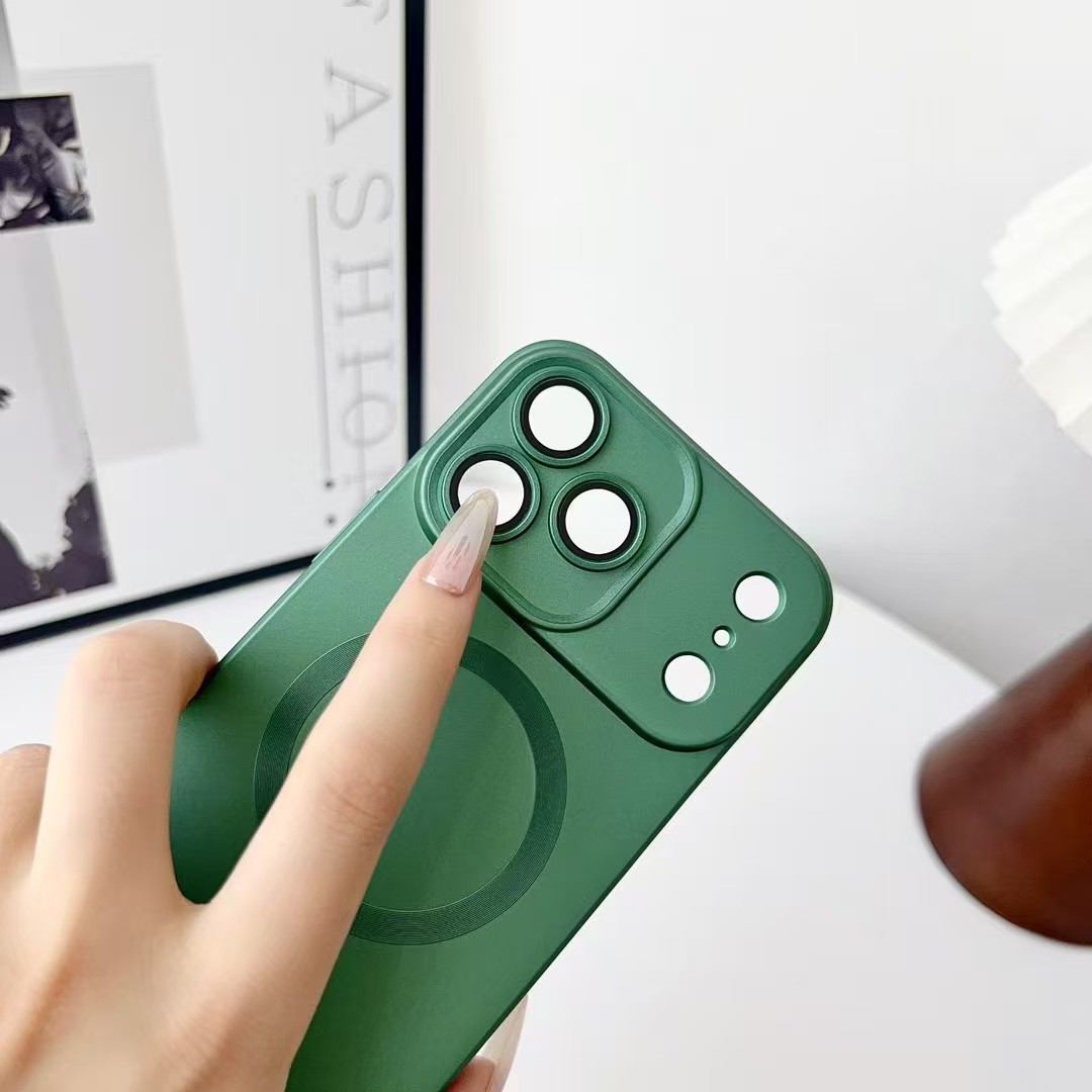Compatible with Apple iPhone 18 Pro Max, 17/16 Plus, full-coverage lens protector, and 15 Pro drop-proof protective case.