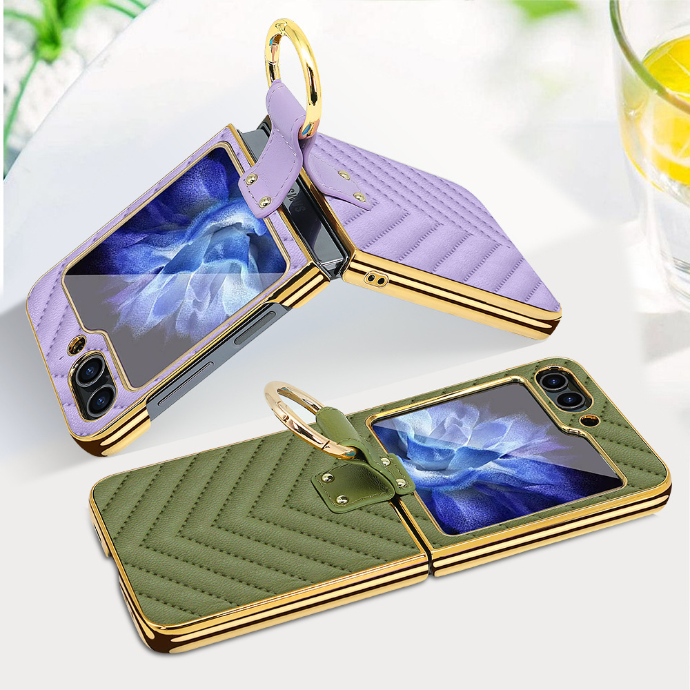 Compatible with Samsung Z Flip 7/6/5 phone cases, 4/3-inch electroplated leather V-pattern ring case, shockproof protective case.