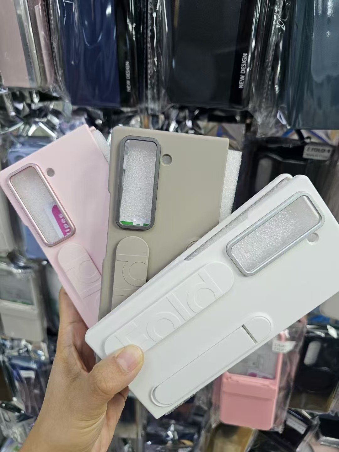 Compatible with Samsung Z Fold8/7 phone case, 6/5 wrist strap, stand, W25 case, screen protector, 4/3 folding screen, drop-proof protective case