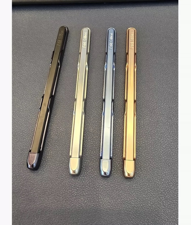 Compatible with Samsung Z Fold 6/5 stylus with 4/3-inch pen slot, silicone pen tip, and dedicated folding screen stylus.