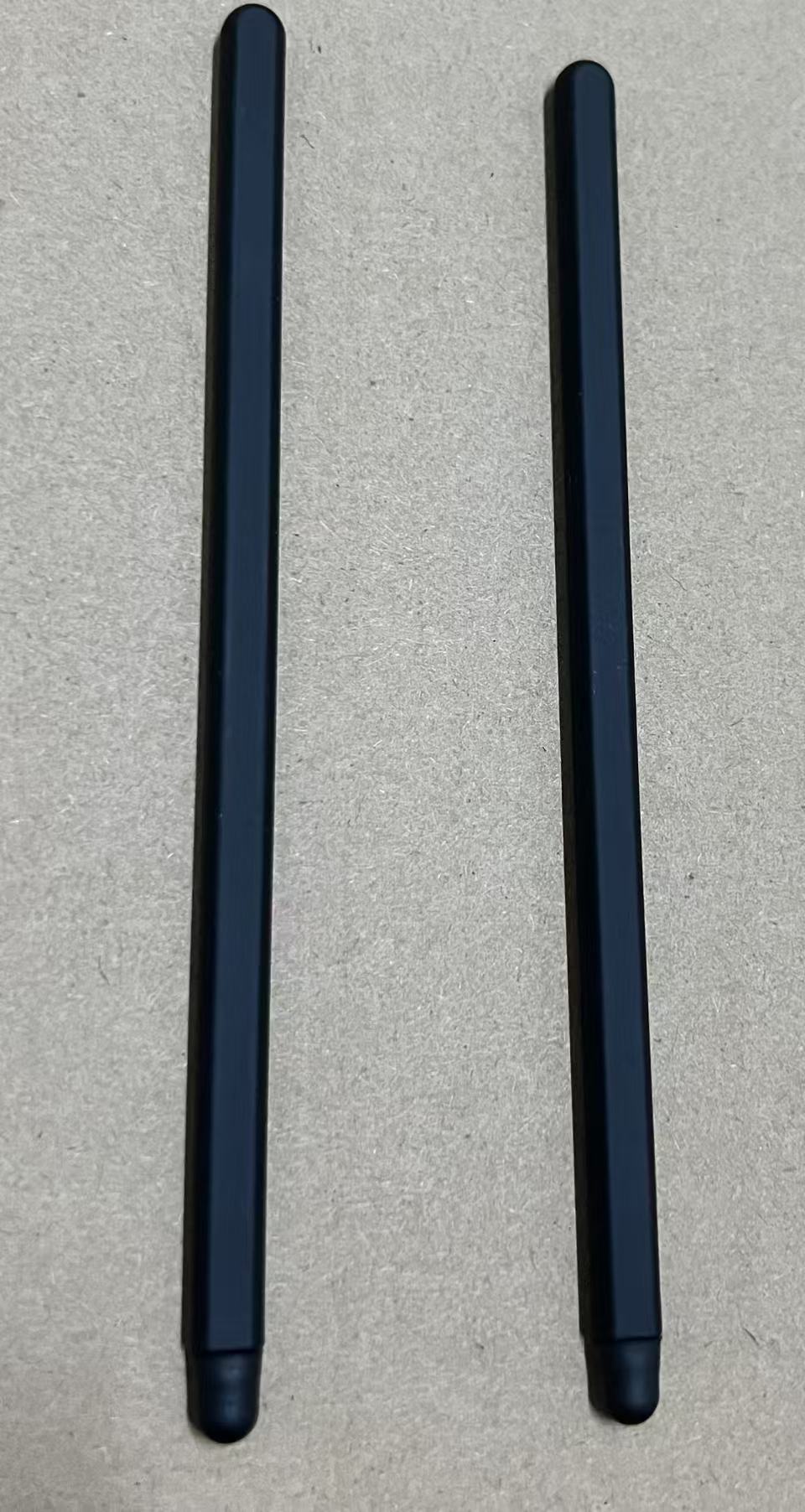 Compatible with Samsung Z Fold 6/5 stylus with 4/3-inch pen slot, silicone pen tip, and dedicated folding screen stylus.