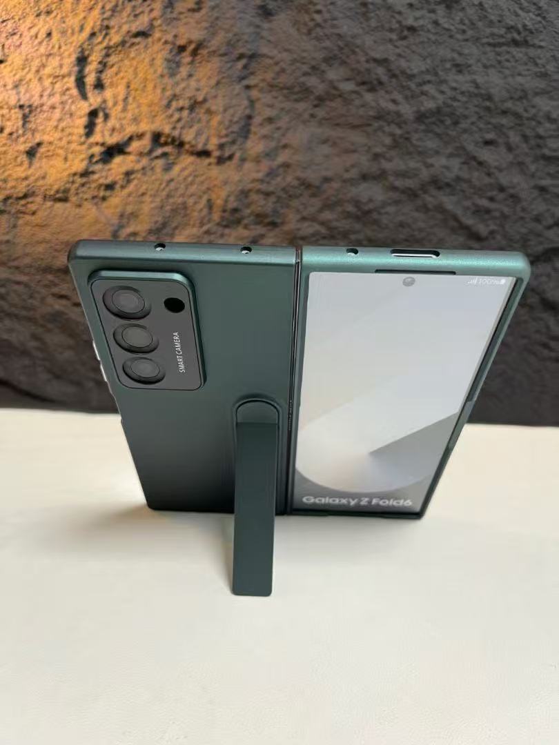 Compatible with Samsung Z Fold7/6/5 phone case, 4/3 case, screen protector, stand, anti-fingerprint folding screen protector