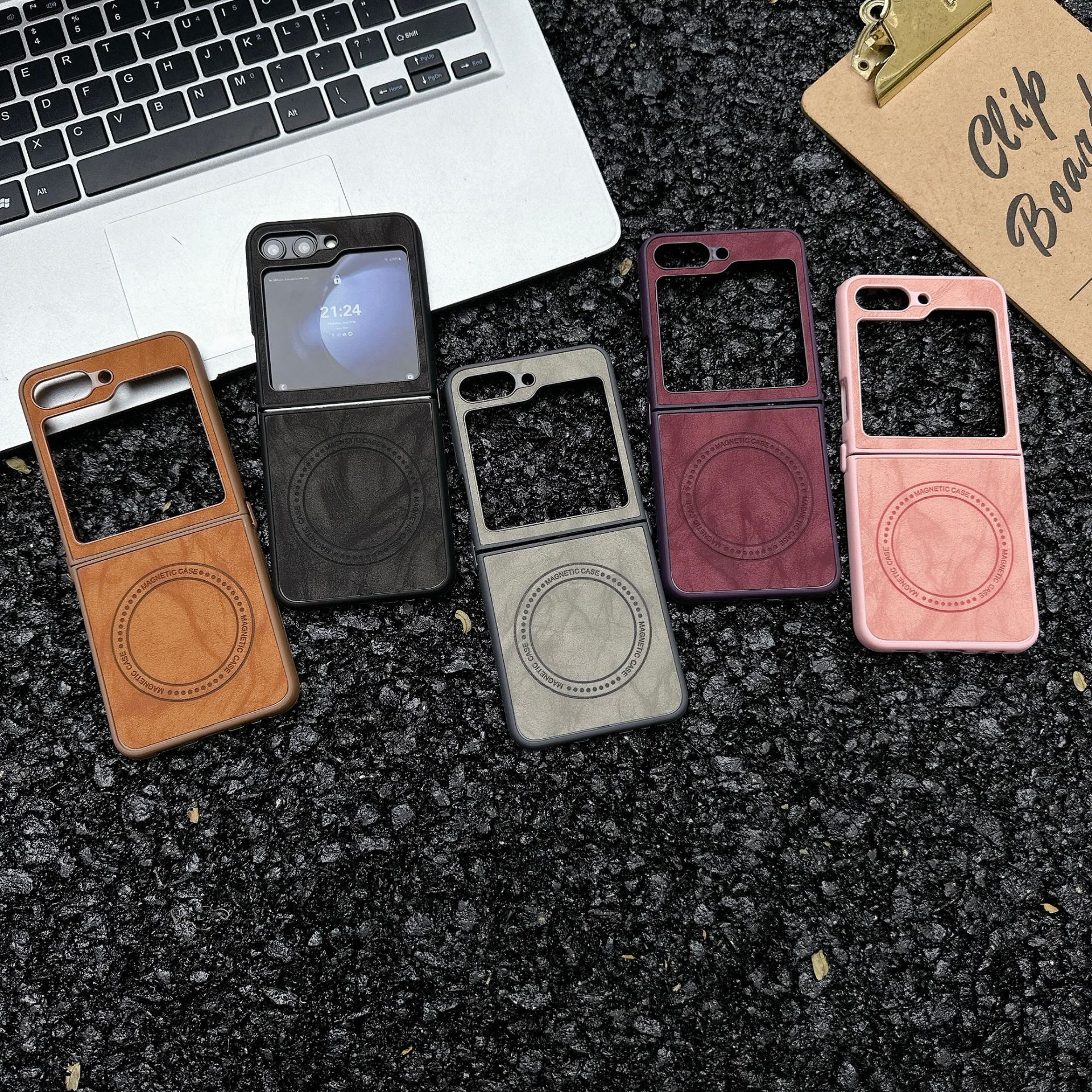Compatible with Samsung Z Flip 7/6/5 phone case, 4/3 inches, built-in wireless charging, magnetic closure, sheepskin folding screen protective case.