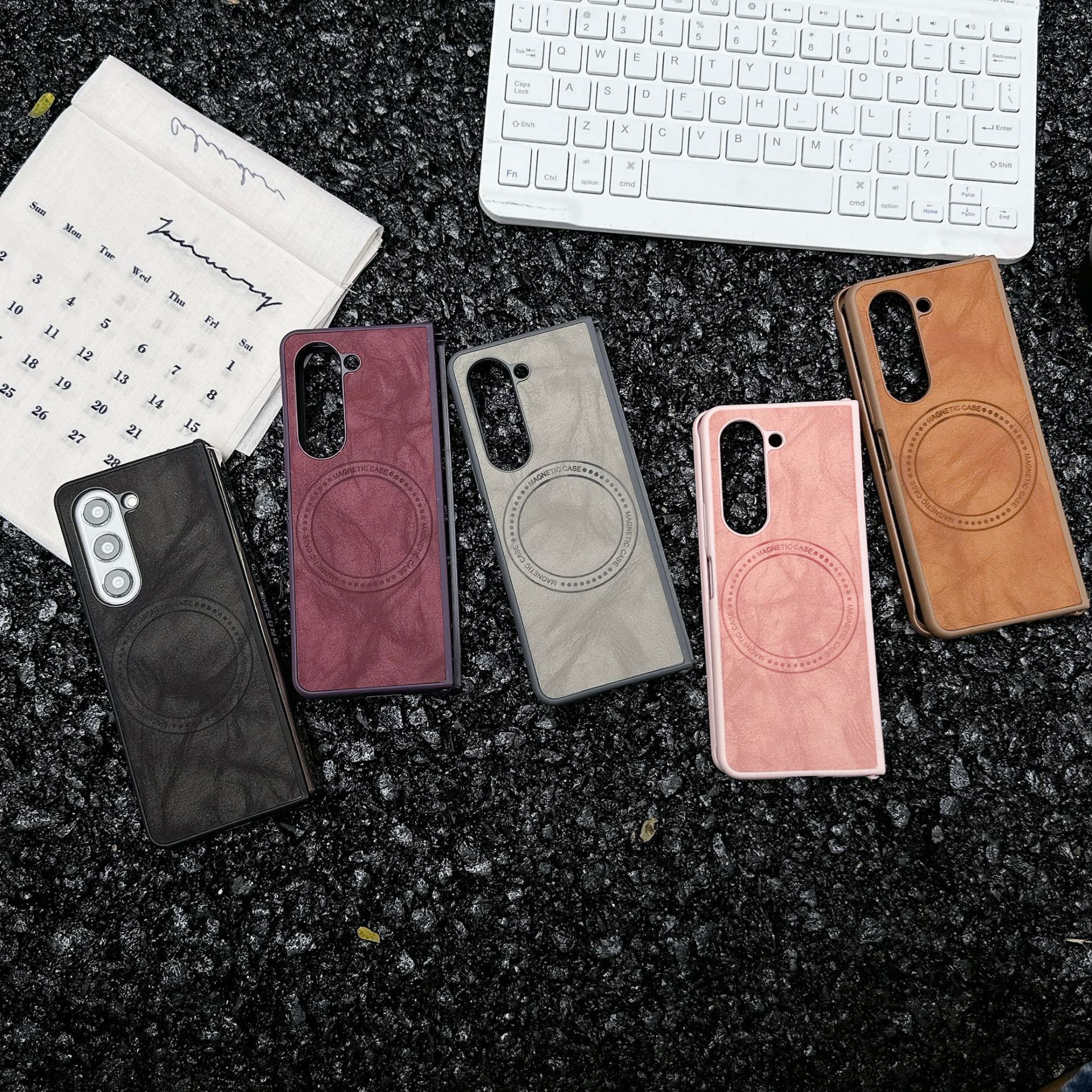 Compatible with Samsung Z Flip 7/6/5 phone case, 4/3 inches, built-in wireless charging, magnetic closure, sheepskin folding screen protective case.