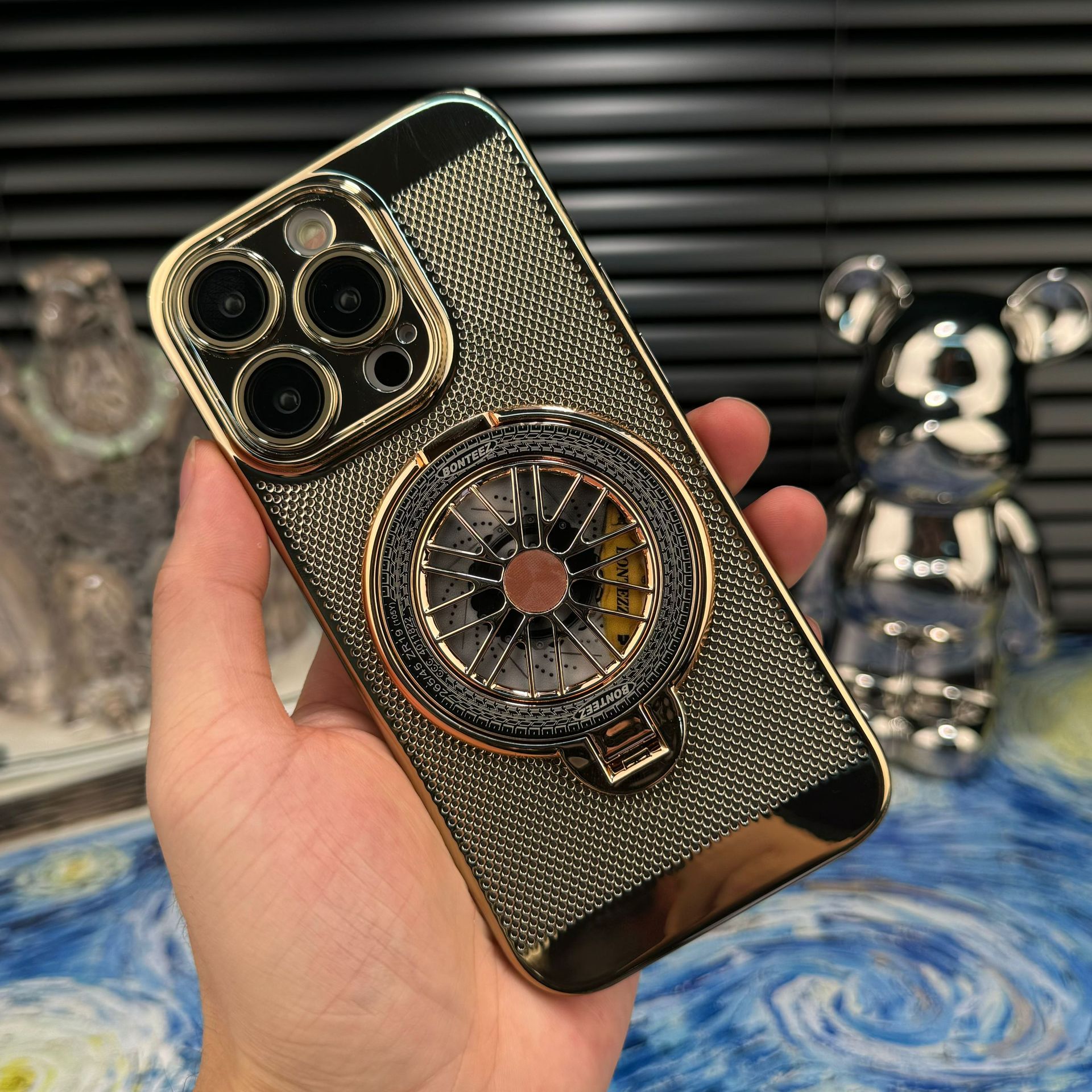 Compatible with Apple iPhone 17 Pro Max, 16 Plus gyroscope stand, 15 Pro electroplated heat dissipation, and drop-proof protective case.