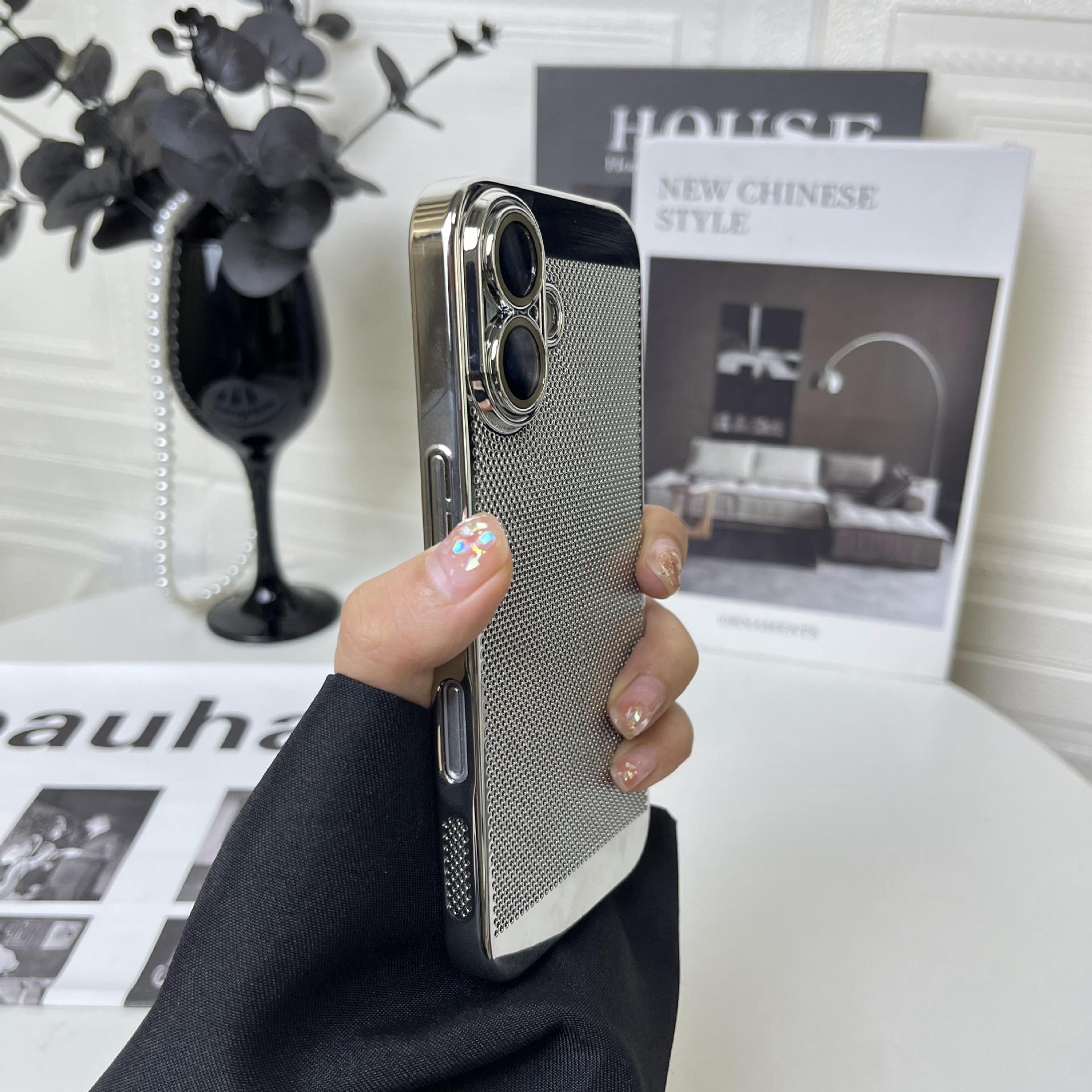 Compatible with Apple iPhone 17 Pro Max, 16 Plus gyroscope stand, 15 Pro electroplated heat dissipation, and drop-proof protective case.