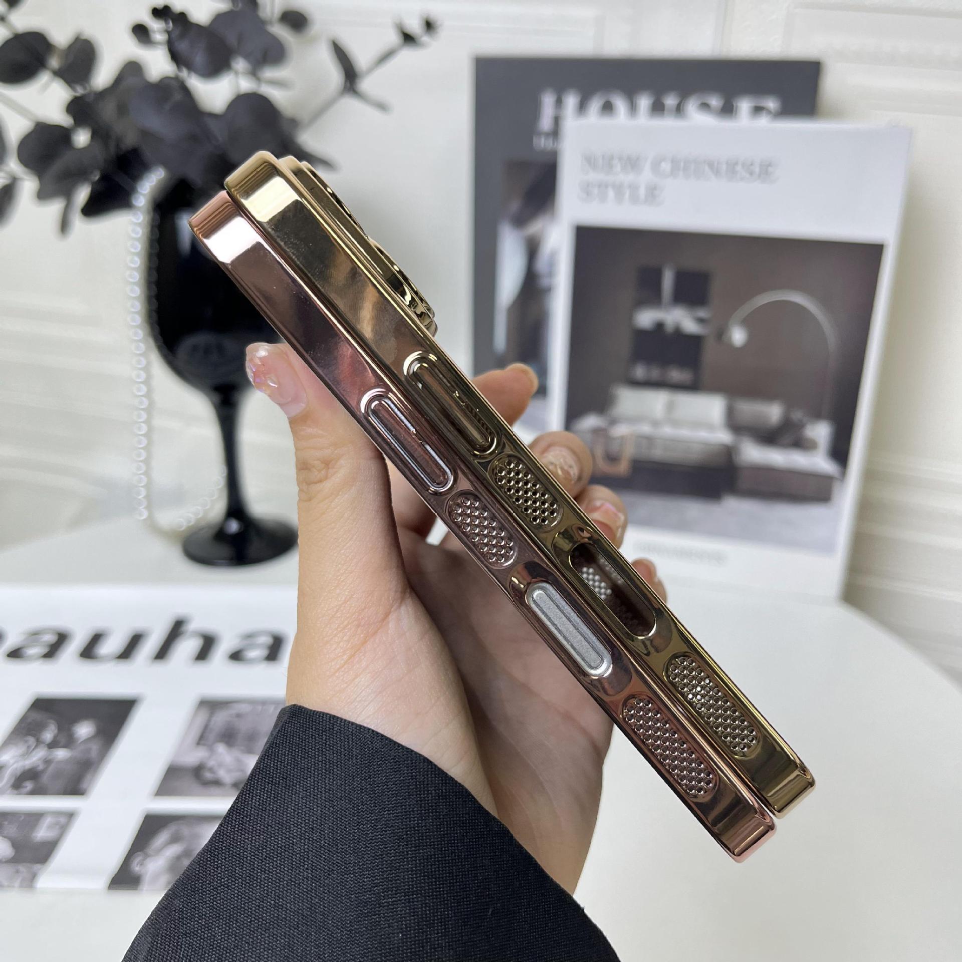 Compatible with Apple iPhone 17 Pro Max, 16 Plus gyroscope stand, 15 Pro electroplated heat dissipation, and drop-proof protective case.