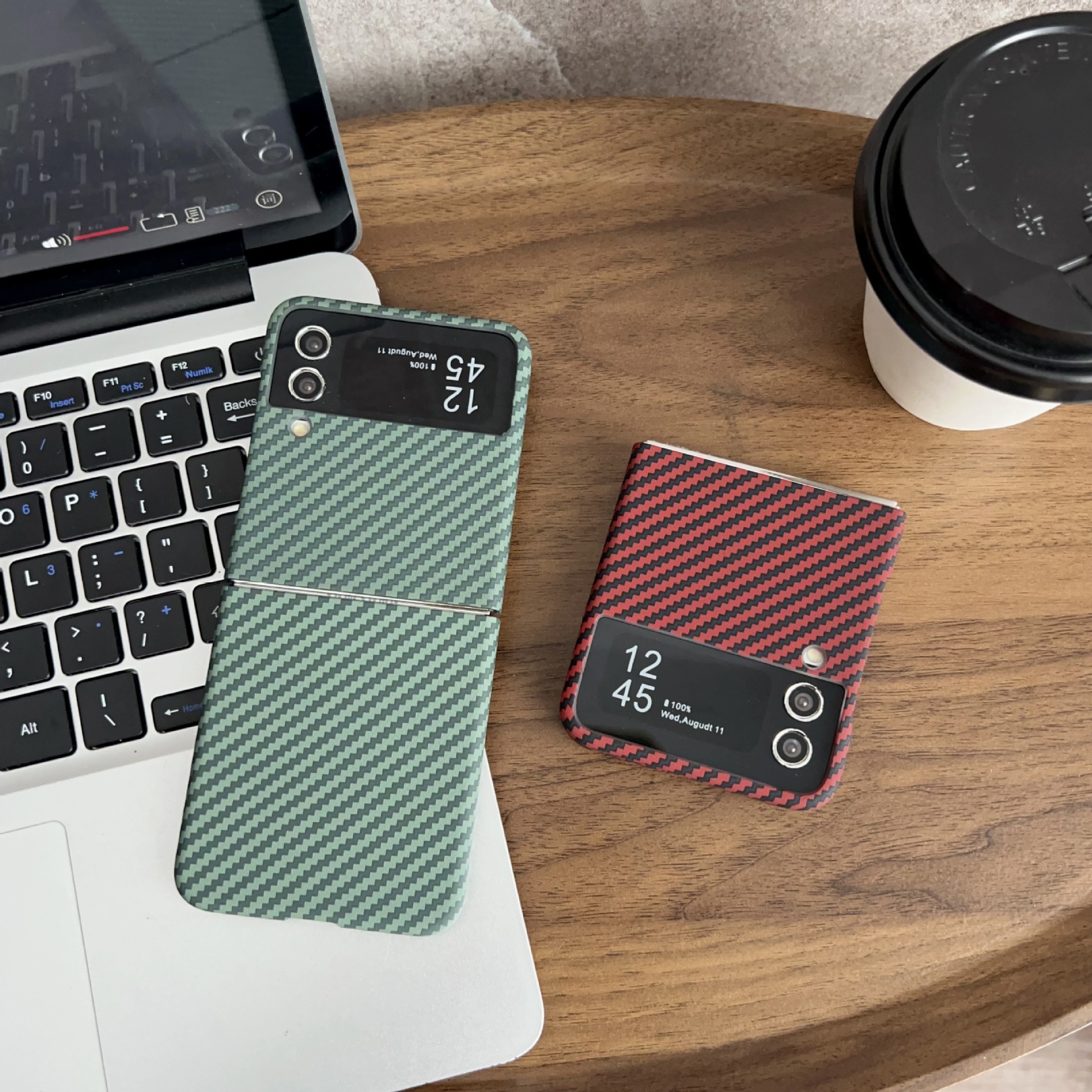 Compatible with Samsung Z Fold8/7/6 phone case, 5/4 built-in magnetic case film, Flip7/8 carbon fiber textured protective case.