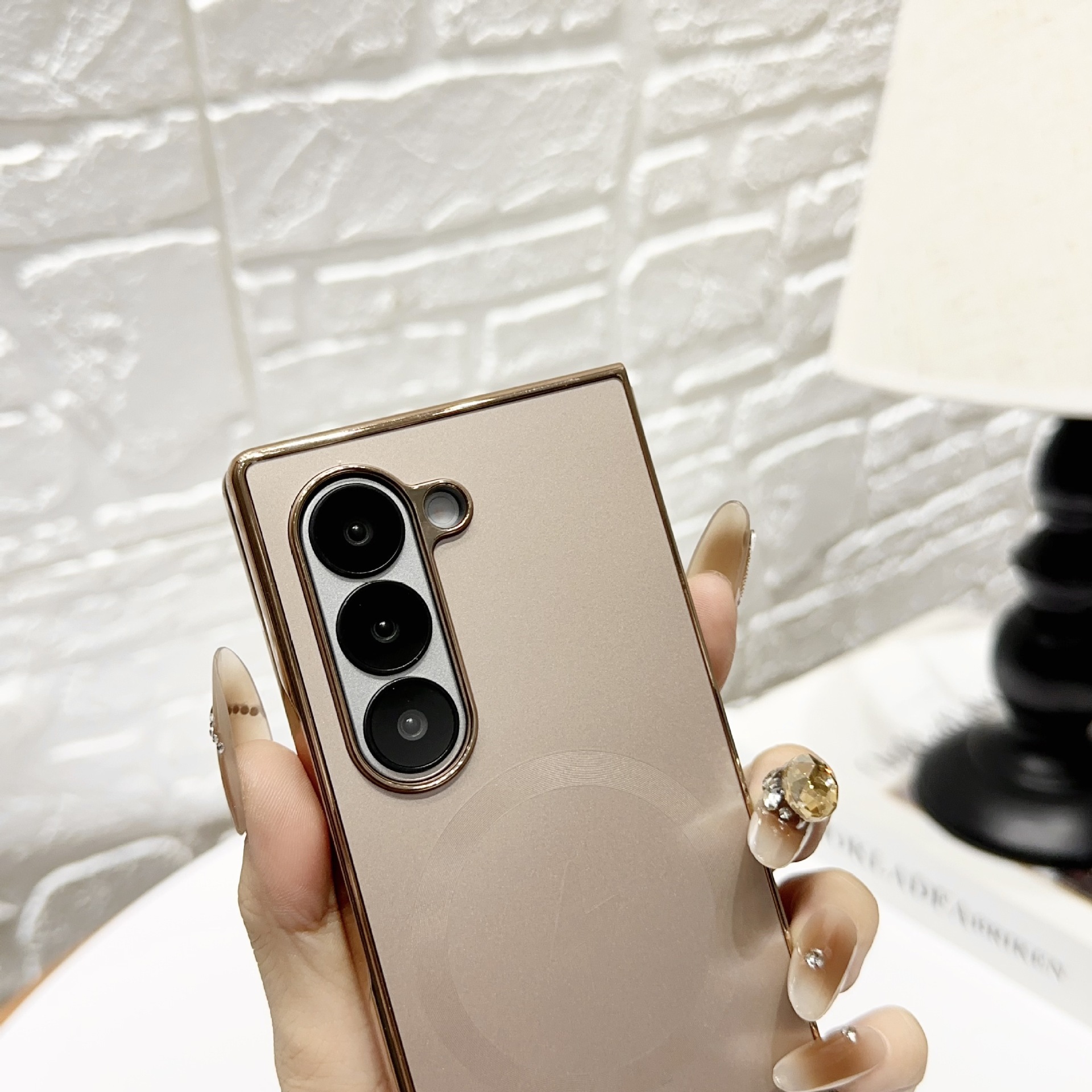 Compatible with Samsung ZFold8/7/6 phone case W25 wireless charging magnetic 5/4/3 electroplated AG ultra-thin X6 protective case