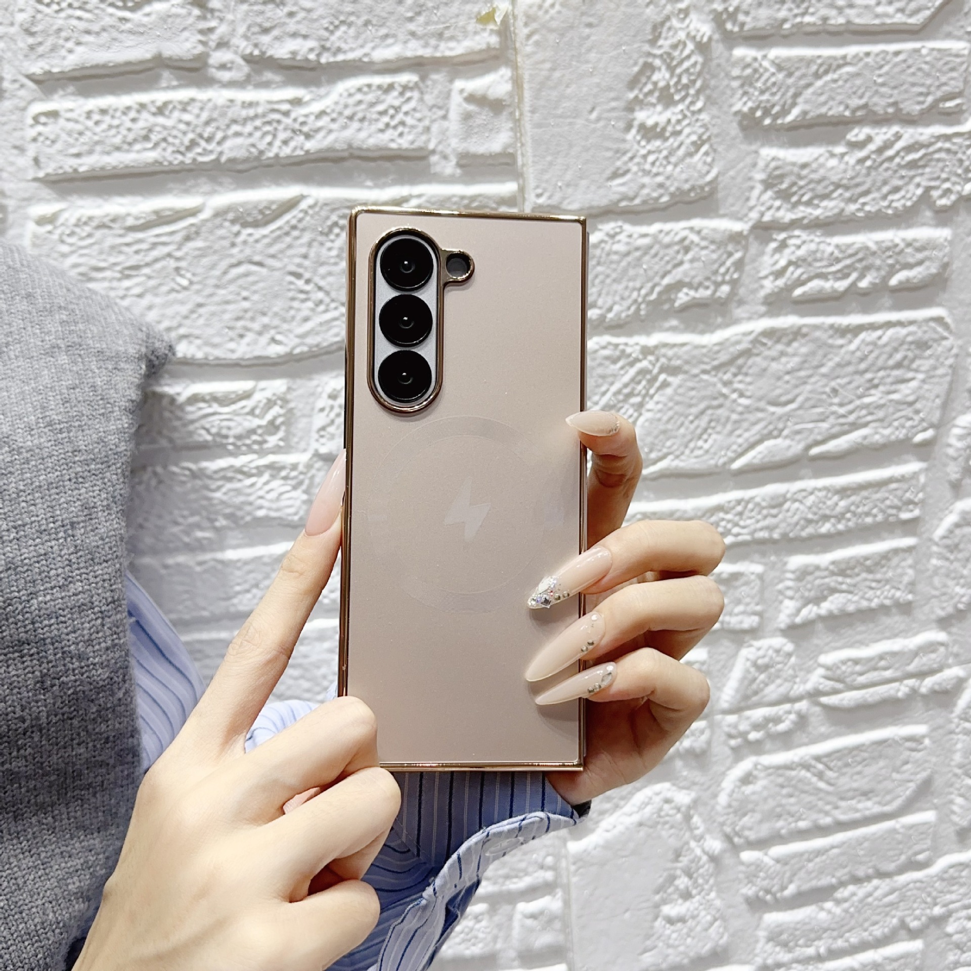 Compatible with Samsung ZFold8/7/6 phone case W25 wireless charging magnetic 5/4/3 electroplated AG ultra-thin X6 protective case