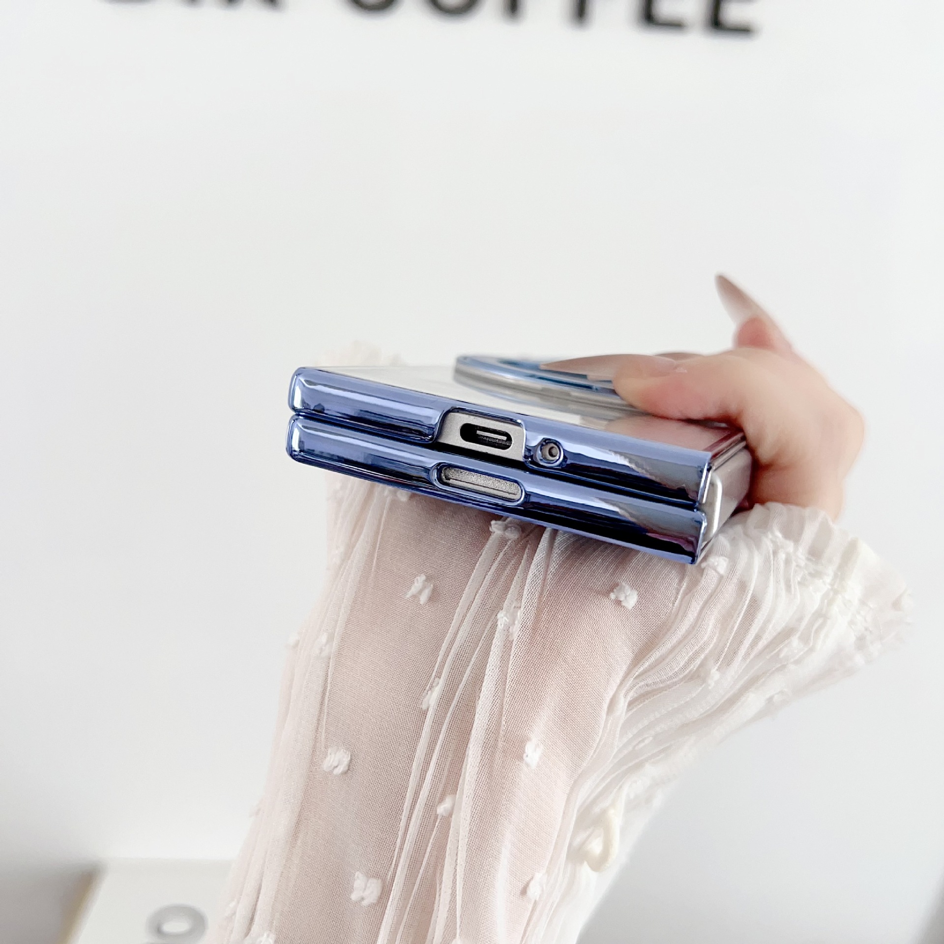Compatible with Samsung Z Fold8/7/6 phone cases, 5/4/3 magnetic rotating stand, electroplated transparent ultra-thin protective case