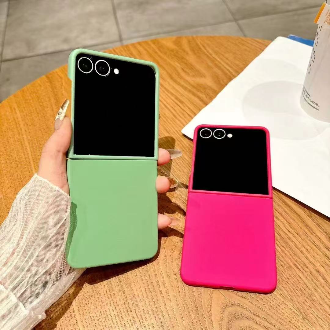 Compatible with Samsung Z Flip7 phone case, Flip6/5 liquid silicone soft case, solid color, ultra-thin skin-feel protective case.