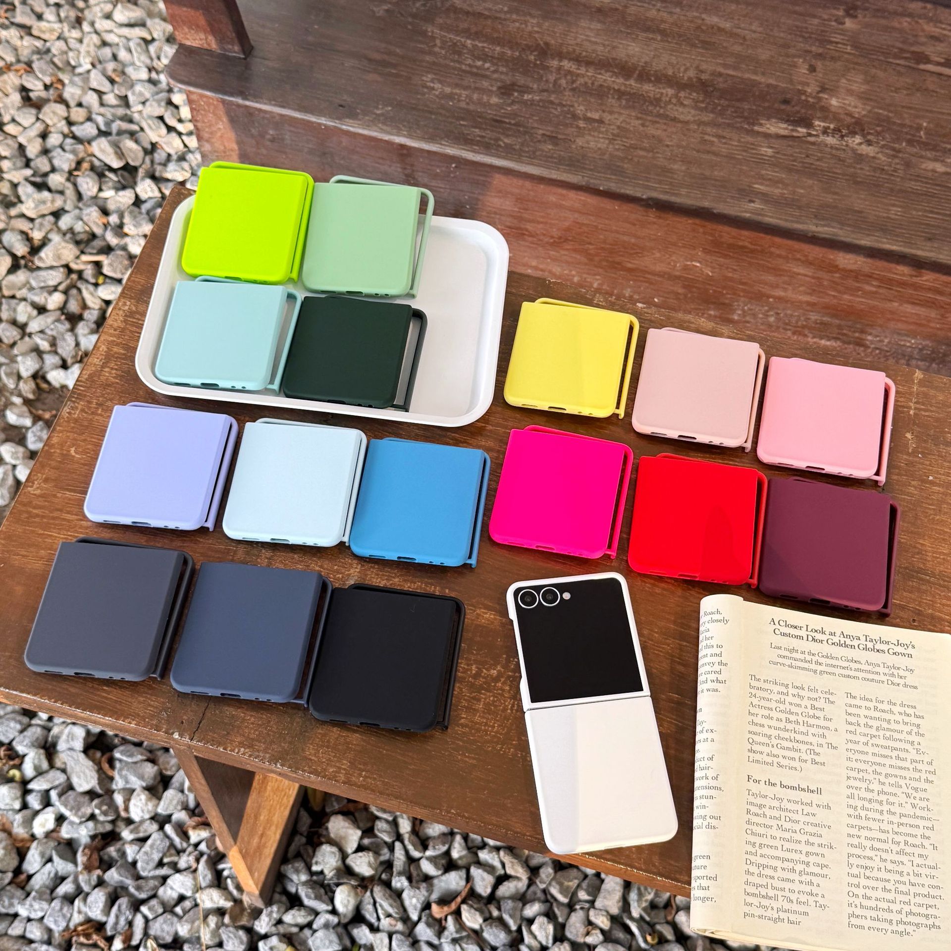 Compatible with Samsung Z Flip7 phone case, Flip6/5 liquid silicone soft case, solid color, ultra-thin skin-feel protective case.