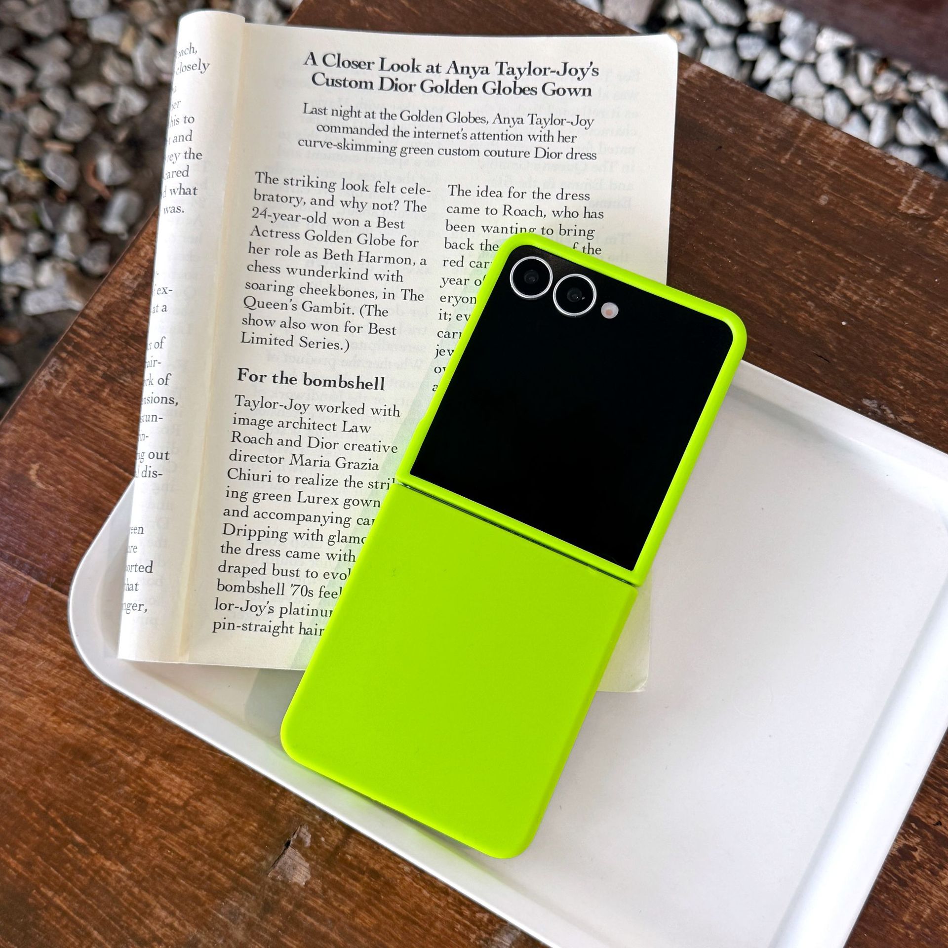 Compatible with Samsung Z Flip7 phone case, Flip6/5 liquid silicone soft case, solid color, ultra-thin skin-feel protective case.