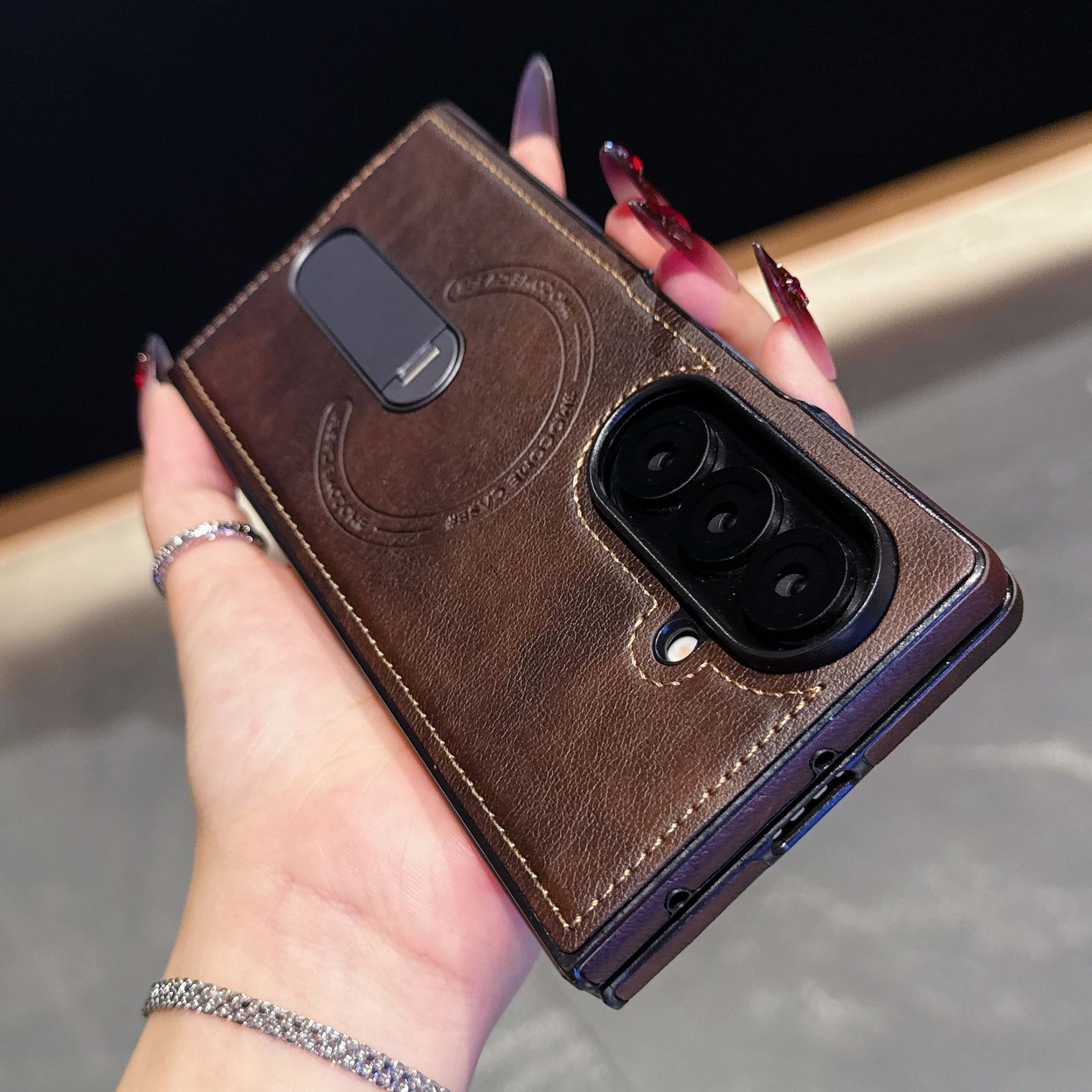 Compatible with Samsung Z Fold8 Ultra phone case 7/6 magnetic rotating stand 5/4 vegan leather folding screen protective case