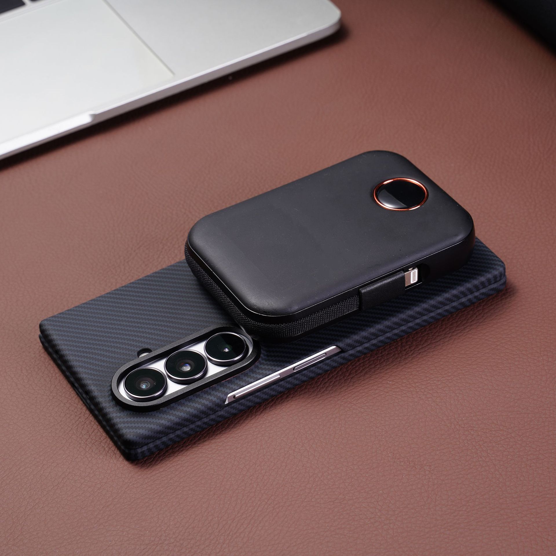 Compatible with Samsung Z Fold 8/7 phone case, textured 6/5, wireless charging, magnetic 4/3 carbon fiber case film protective case