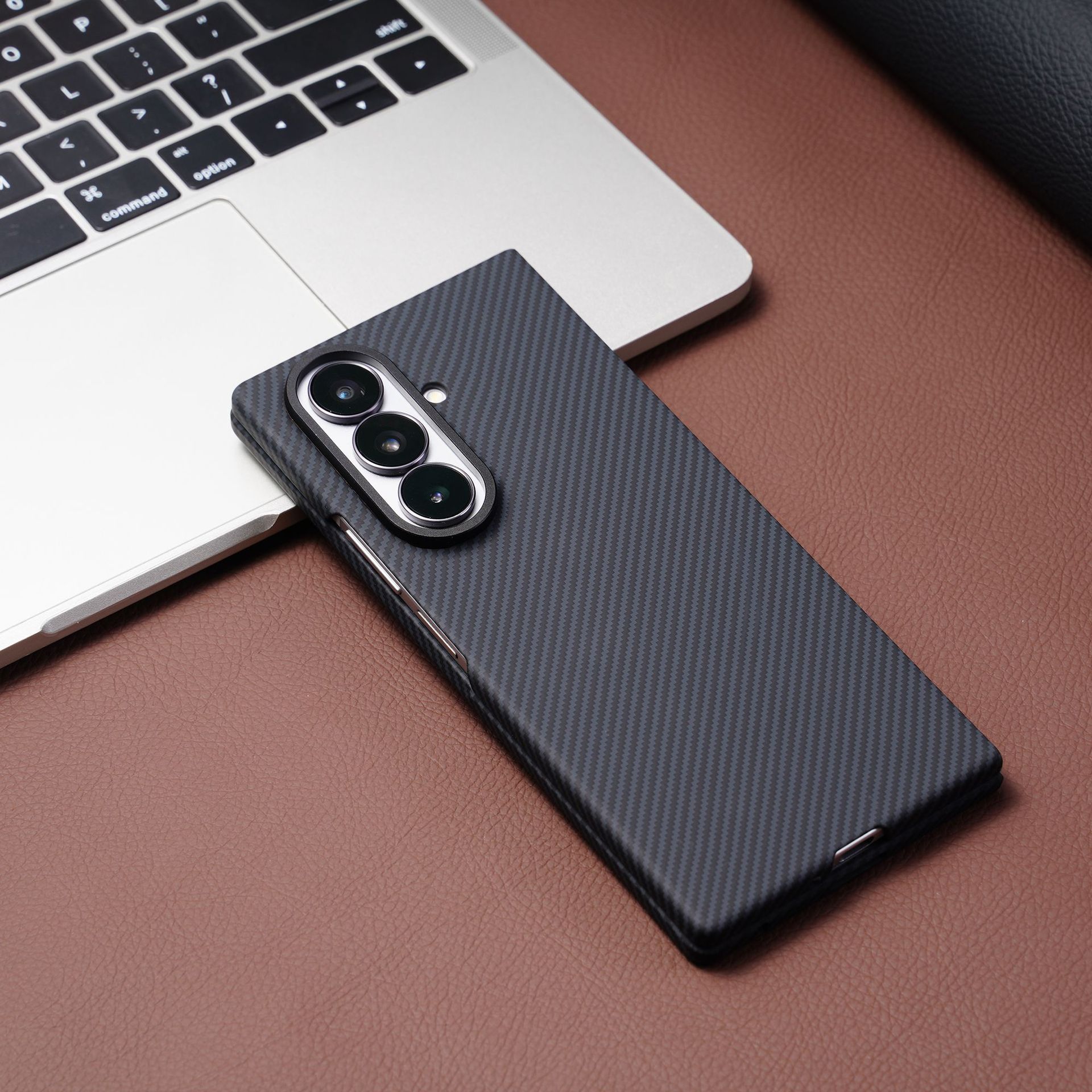 Compatible with Samsung Z Fold 8/7 phone case, textured 6/5, wireless charging, magnetic 4/3 carbon fiber case film protective case