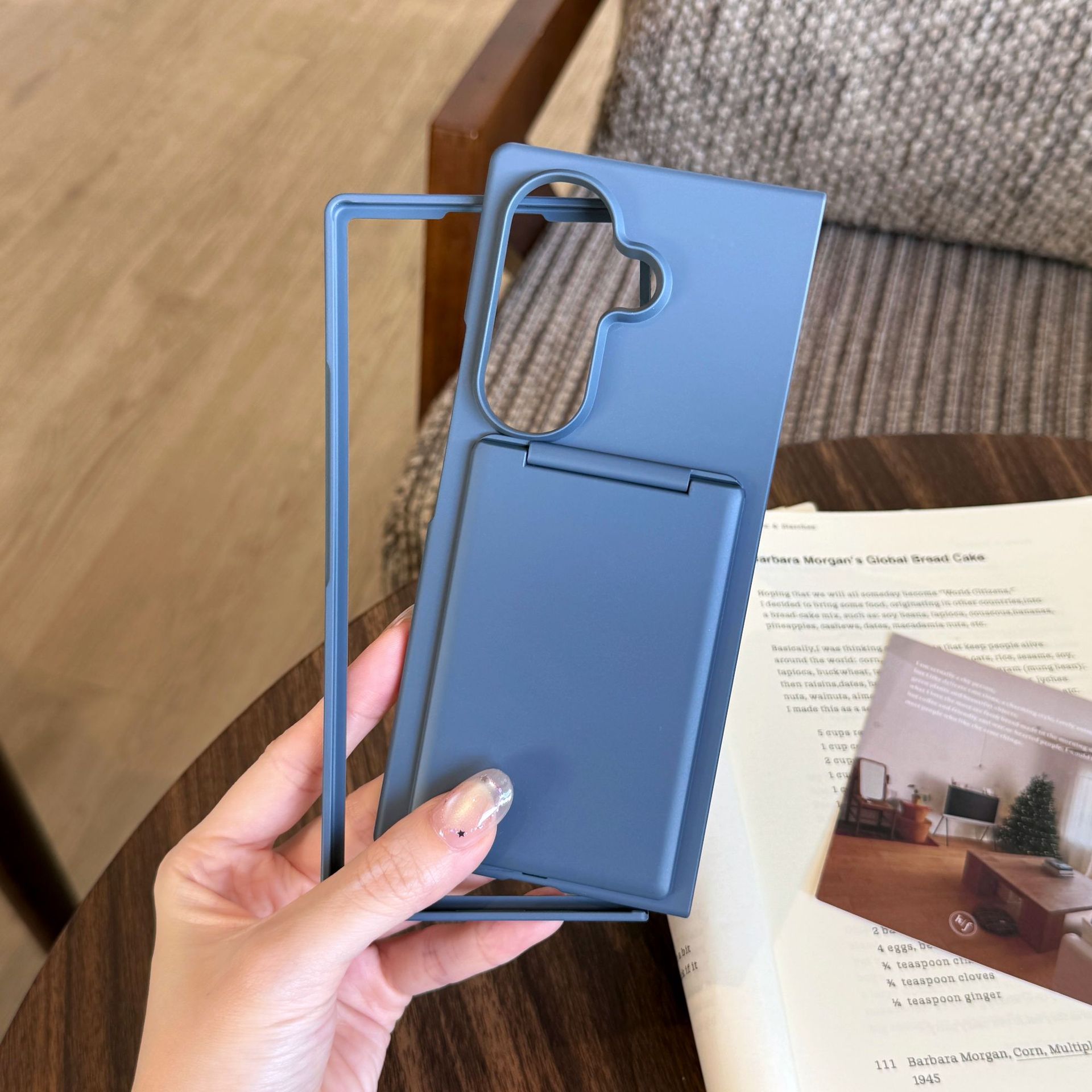 Compatible with Samsung Z Fold8U phone case, 7/6/5 folding card holder, PC ultra-thin skin-feel shockproof protective case - Dark blue Z Fold8ultra