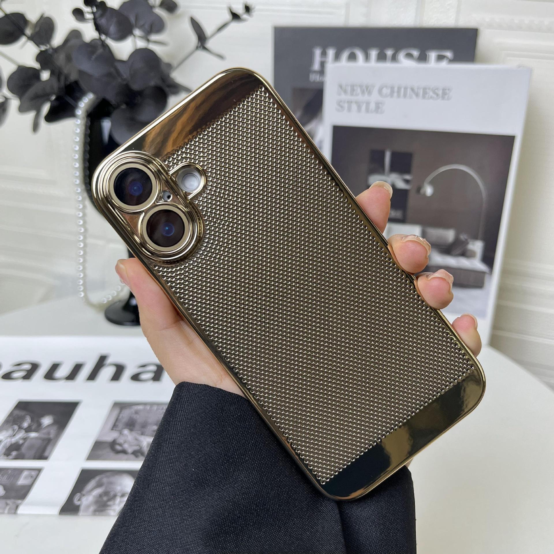 Compatible with Apple iPhone 17 Pro Max, 16 Plus gyroscope stand, 15 Pro electroplated heat dissipation, and drop-proof protective case. - Gold IP-17promax