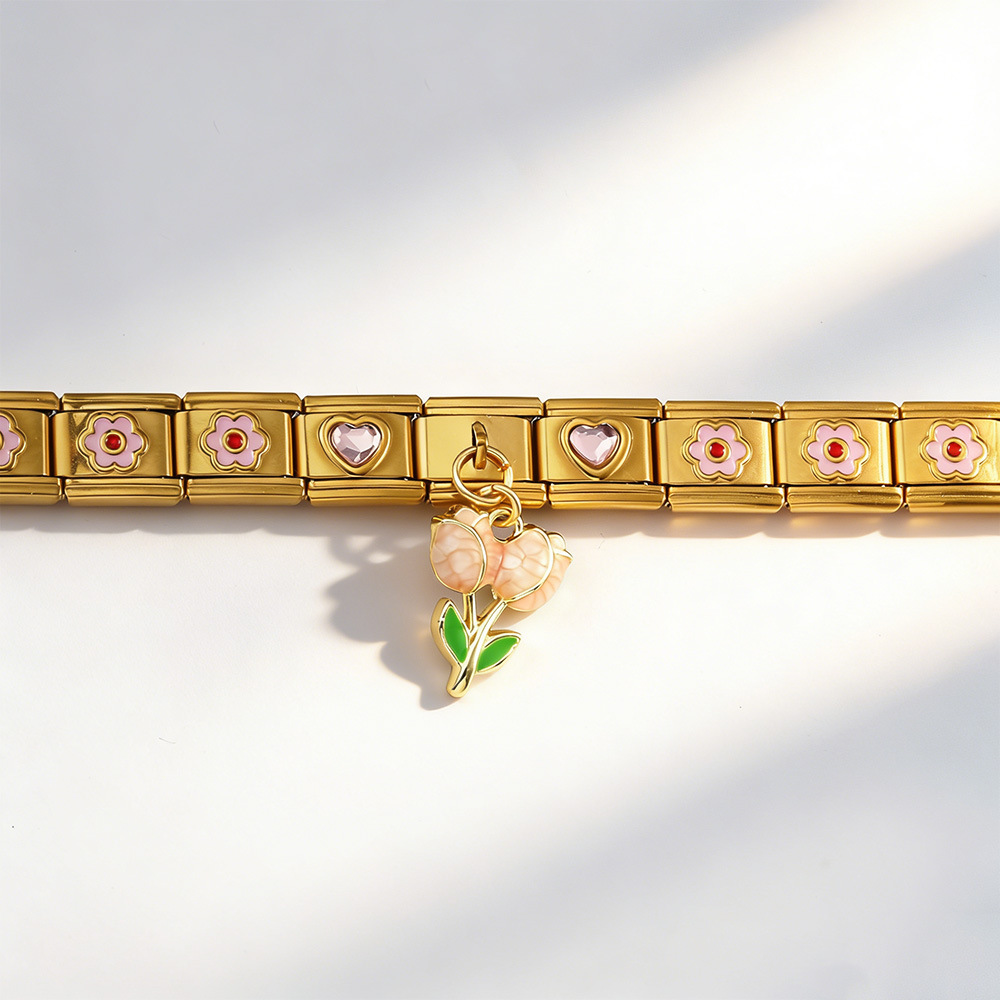 Wholesale of gold-plated stainless steel Italian modular bracelets and DIY modular jewelry sets.