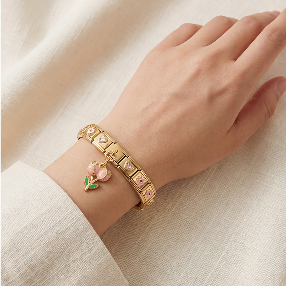 Wholesale of gold-plated stainless steel Italian modular bracelets and DIY modular jewelry sets.
