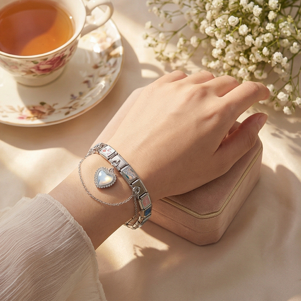 Double-chain DIY stainless steel modular bracelet set, multi-functional, fashionable, handmade modular jewelry.