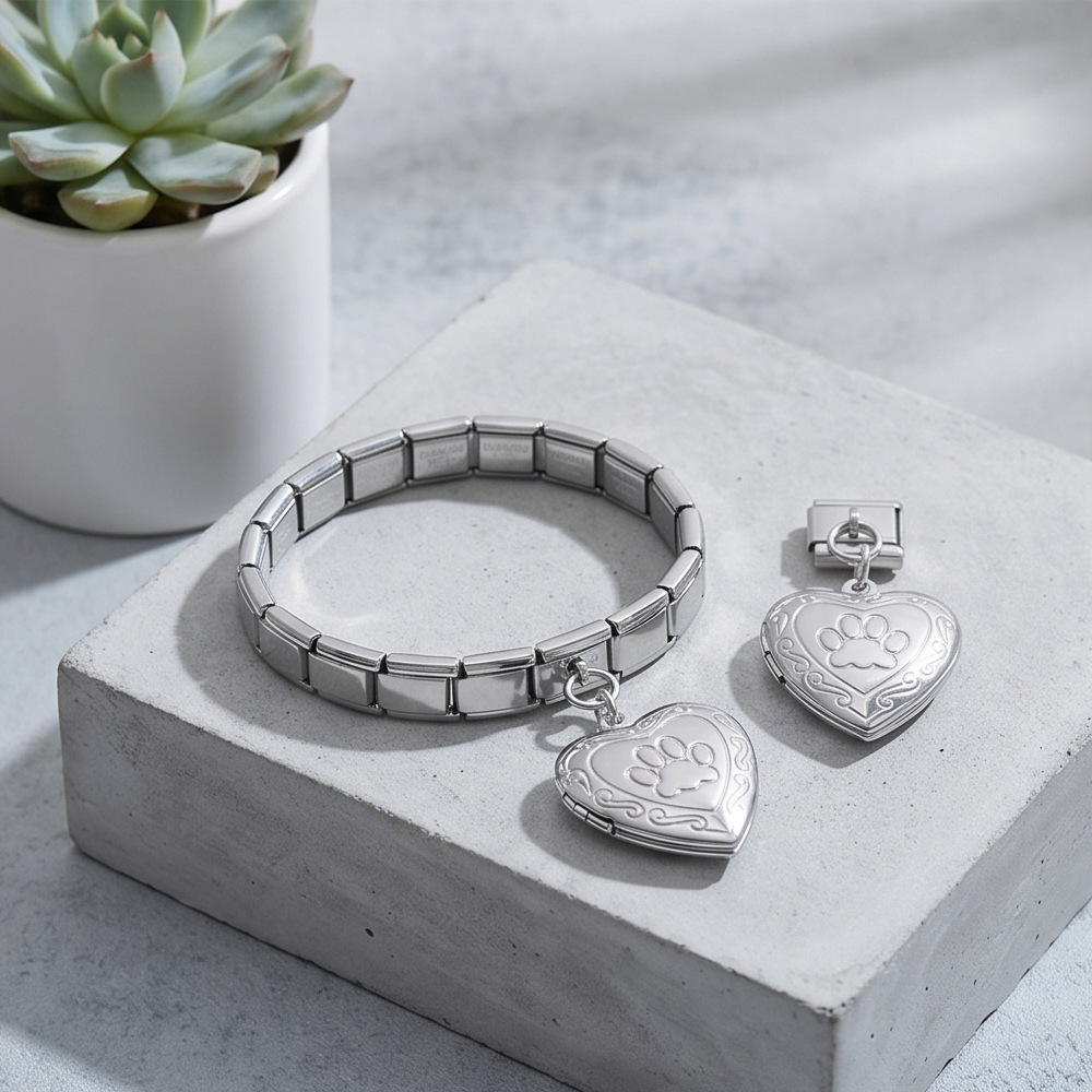 Heart-shaped photo box pendant DIY Italian modular bracelet accessory stainless steel pendant jewelry