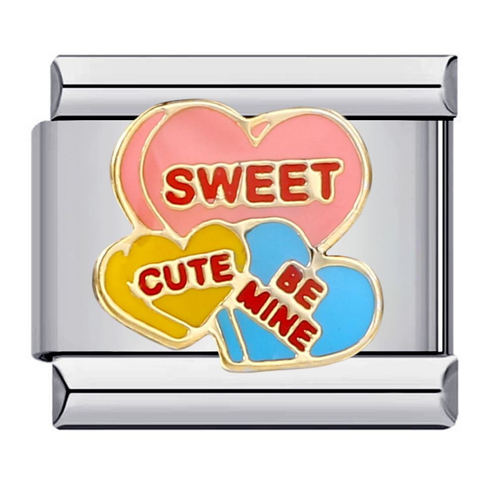 Cross-border hot-selling heart-shaped titanium steel welded oil-dripping bracelet, cartoon DIY Italian modular bracelet wholesale.